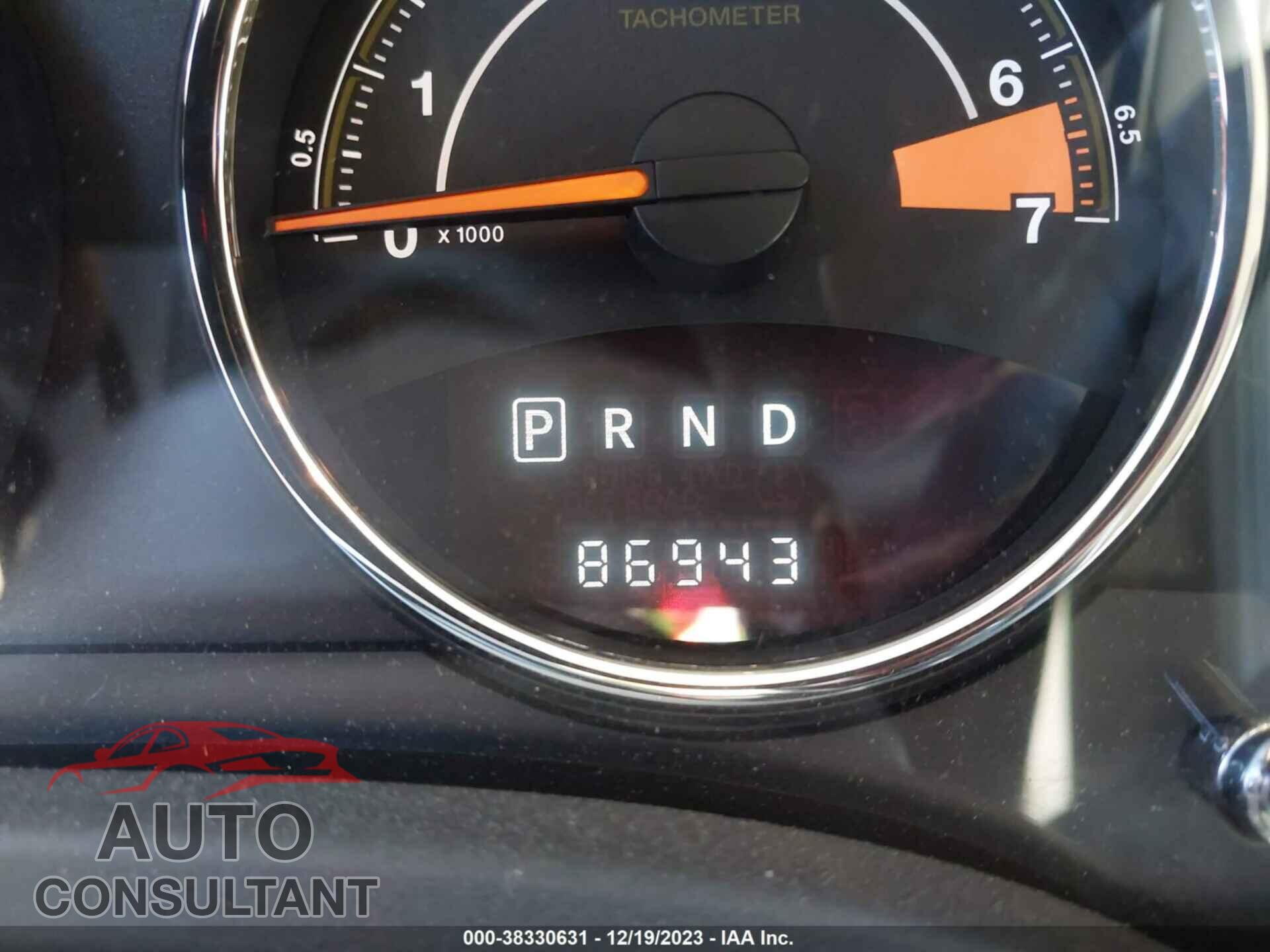JEEP COMPASS 2017 - 1C4NJDEB8HD144551