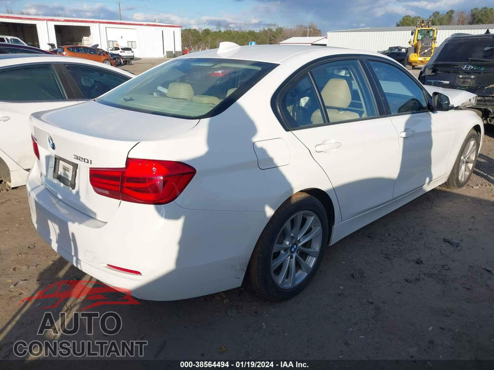 BMW 320 2016 - WBA8E5G56GNU20844