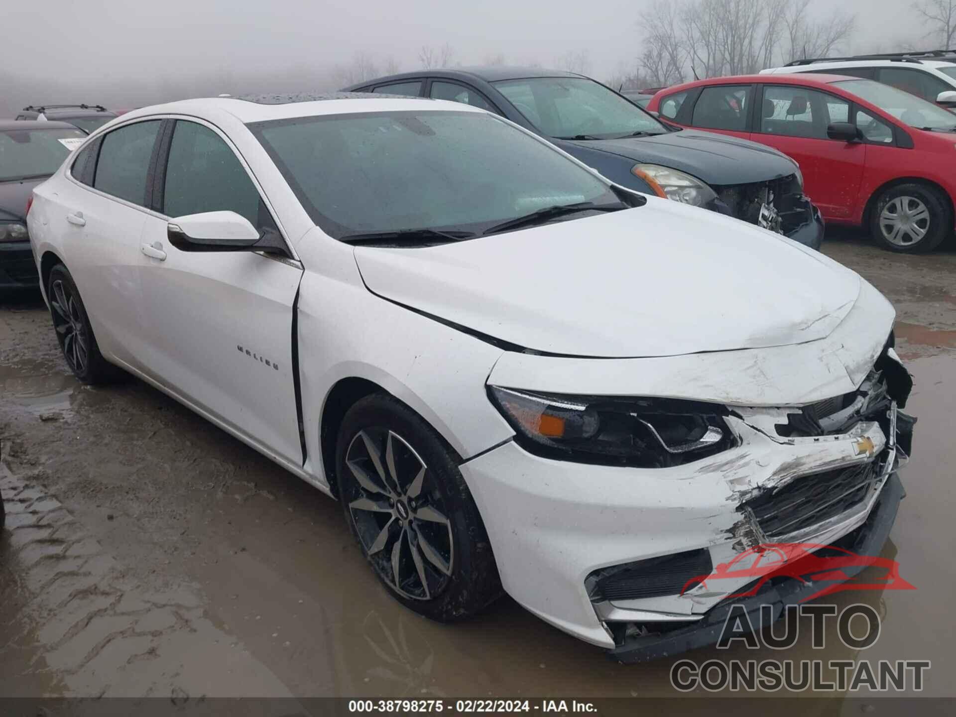 CHEVROLET MALIBU 2018 - 1G1ZD5ST4JF101324