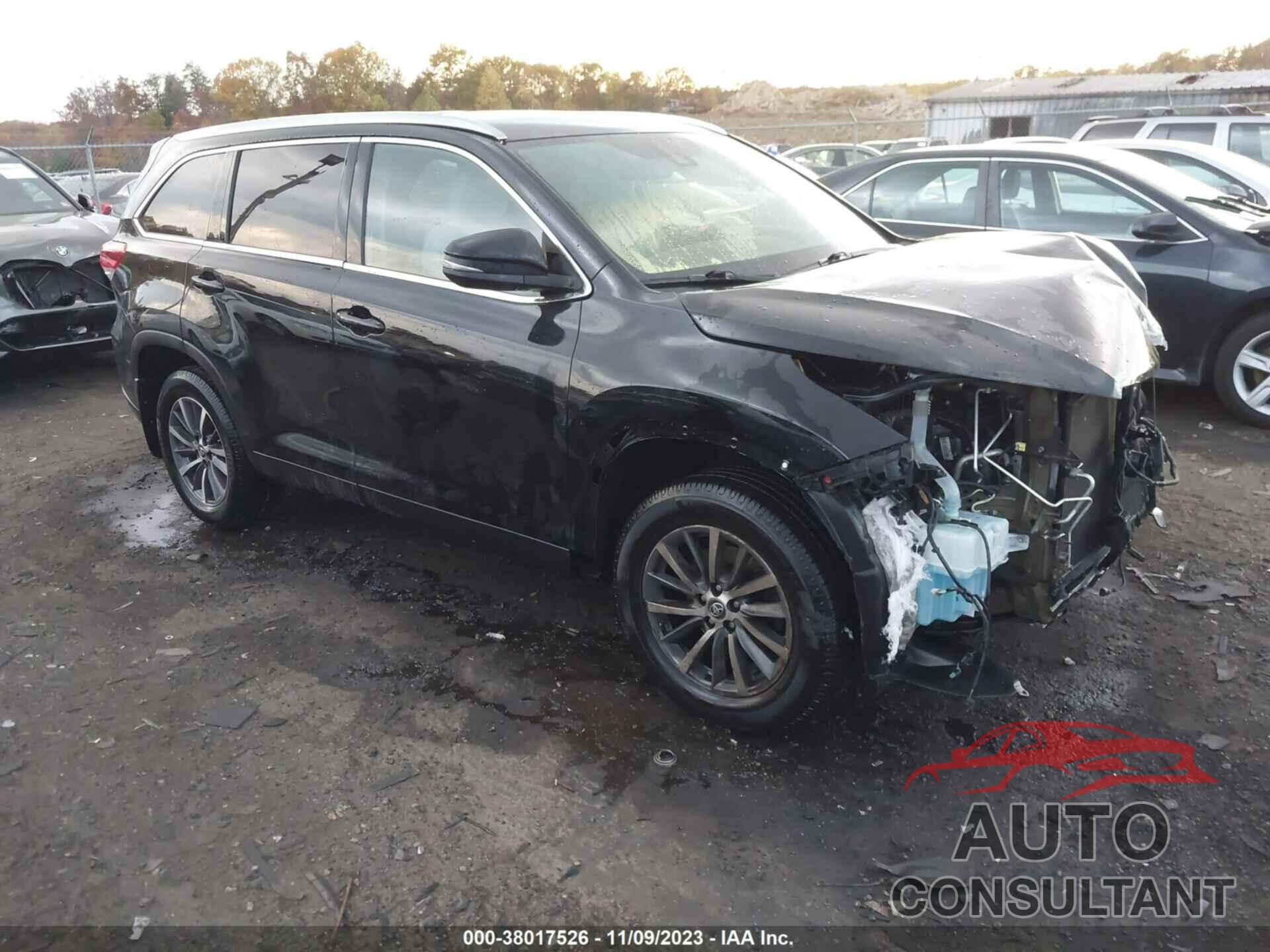 TOYOTA HIGHLANDER 2019 - 5TDJZRFHXKS624531