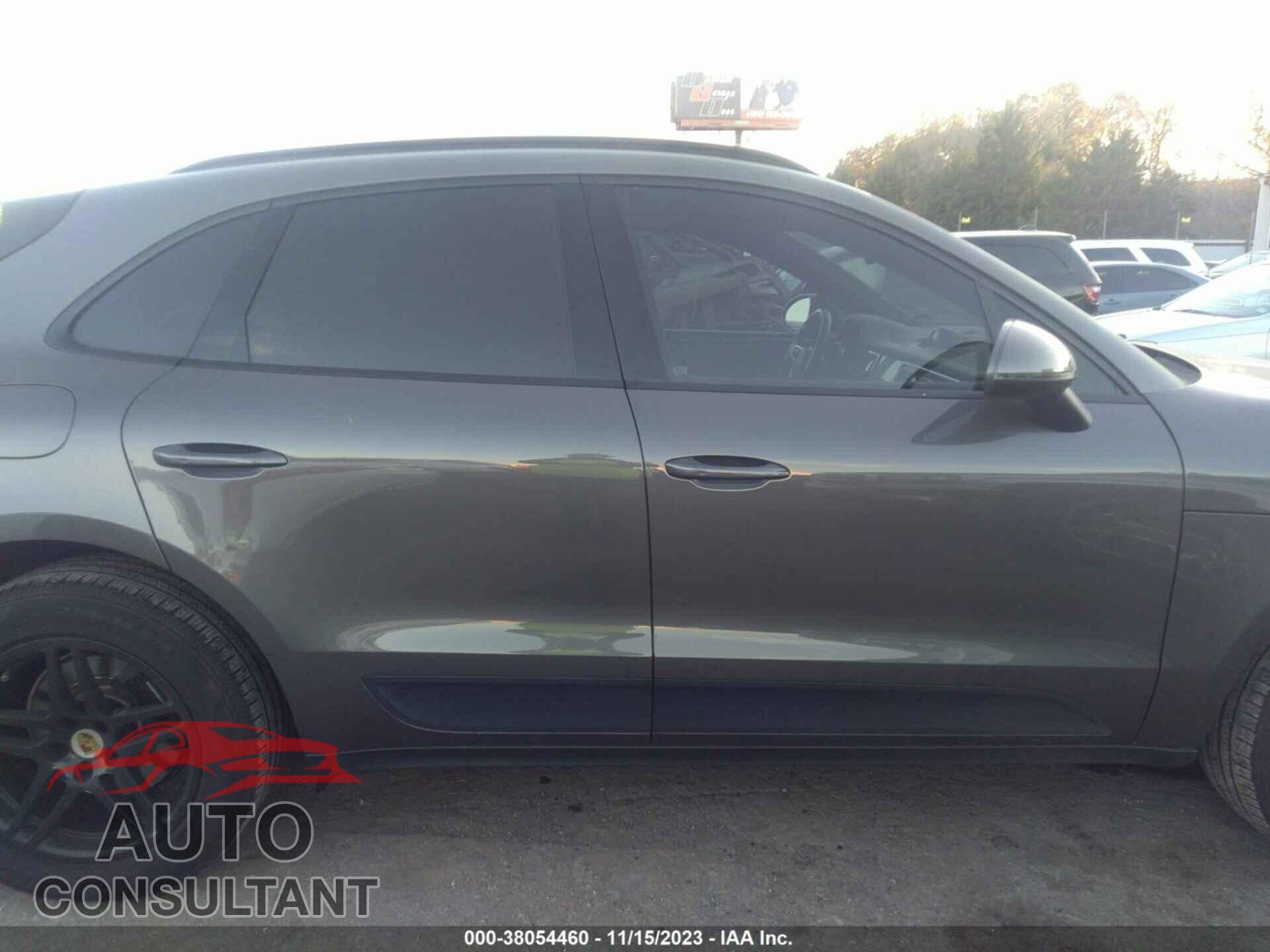 PORSCHE MACAN 2017 - WP1AA2A54HLB08816
