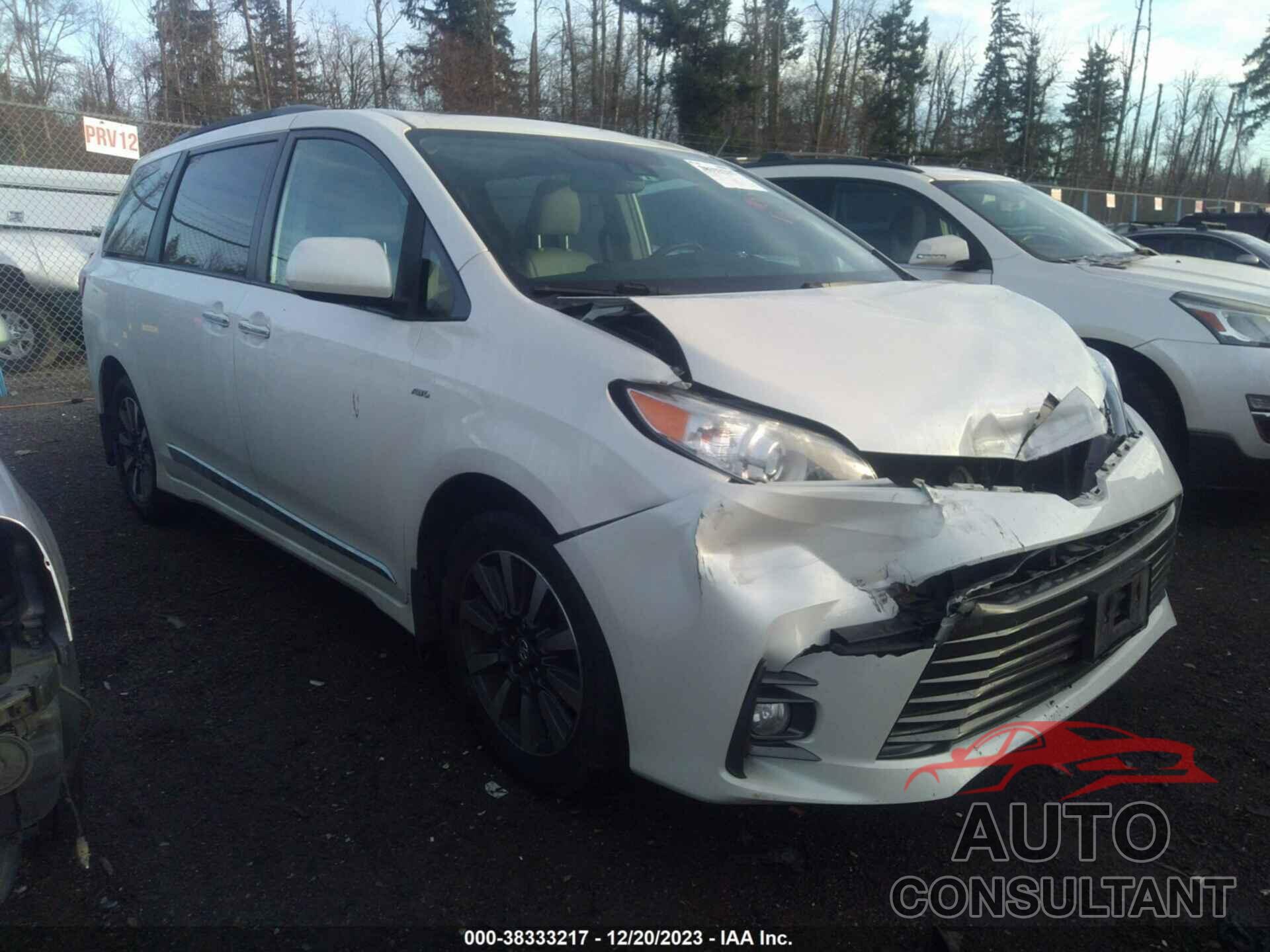 TOYOTA SIENNA 2019 - 5TDDZ3DC3KS226434