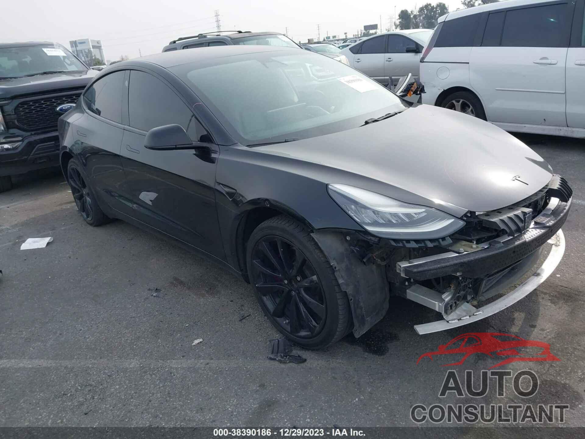 TESLA MODEL 3 2019 - 5YJ3E1EA5KF434487