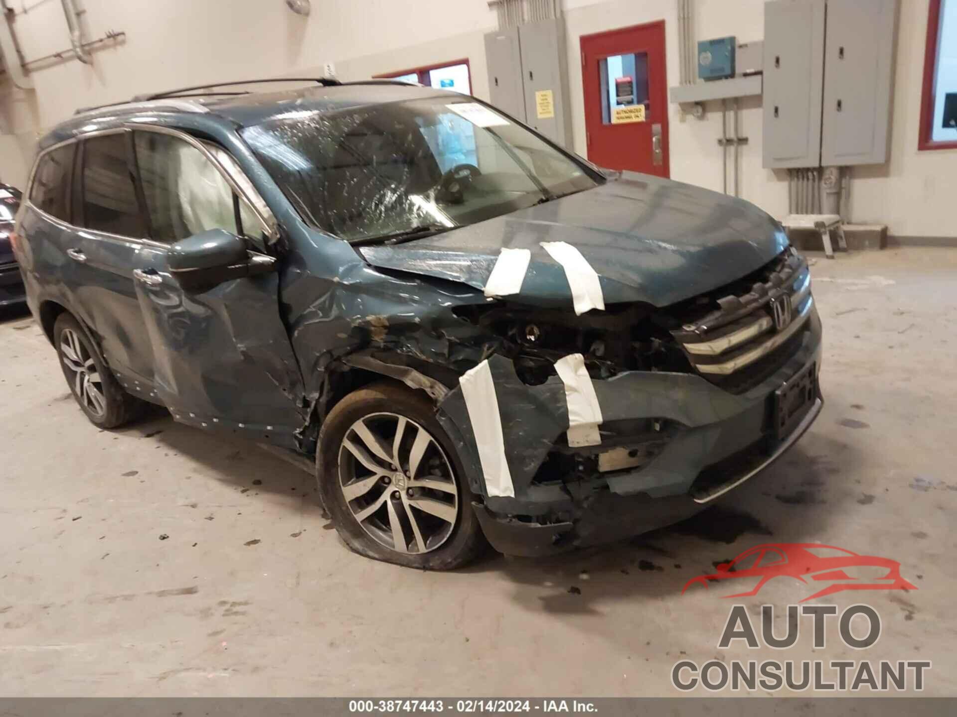 HONDA PILOT 2017 - 5FNYF6H98HB083200