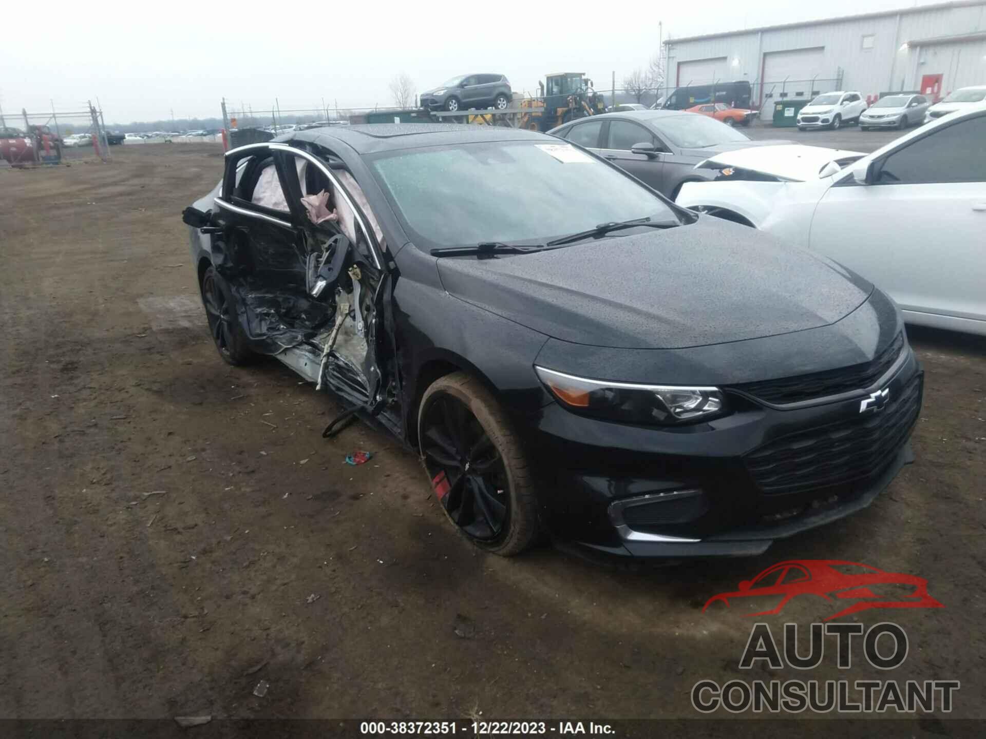 CHEVROLET MALIBU 2018 - 1G1ZD5ST6JF207127