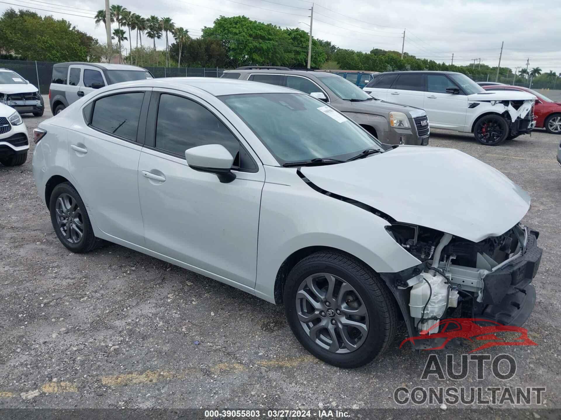 TOYOTA YARIS 2019 - 3MYDLBYVXKY519586