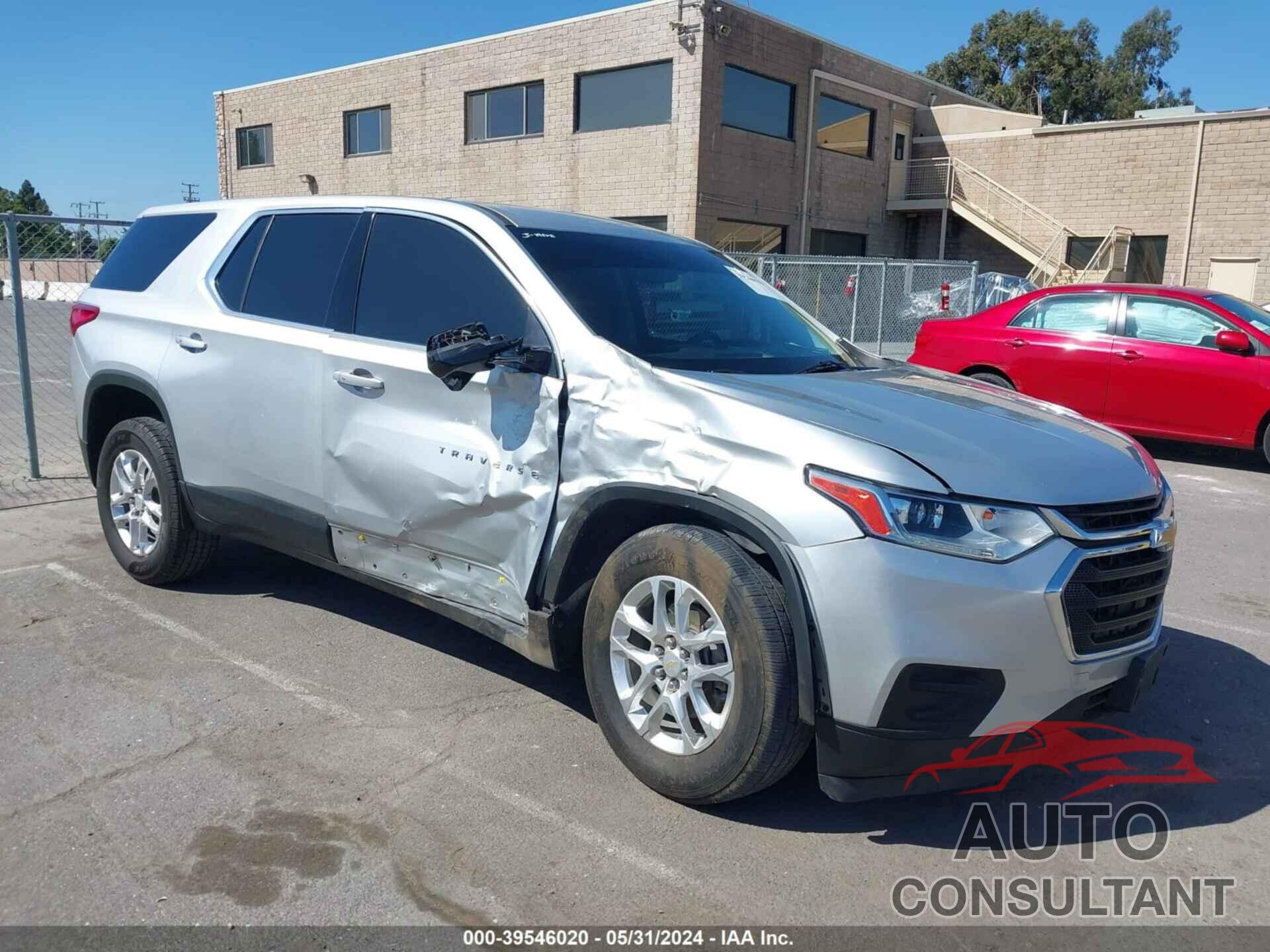 CHEVROLET TRAVERSE 2019 - 1GNERLKW9KJ239243