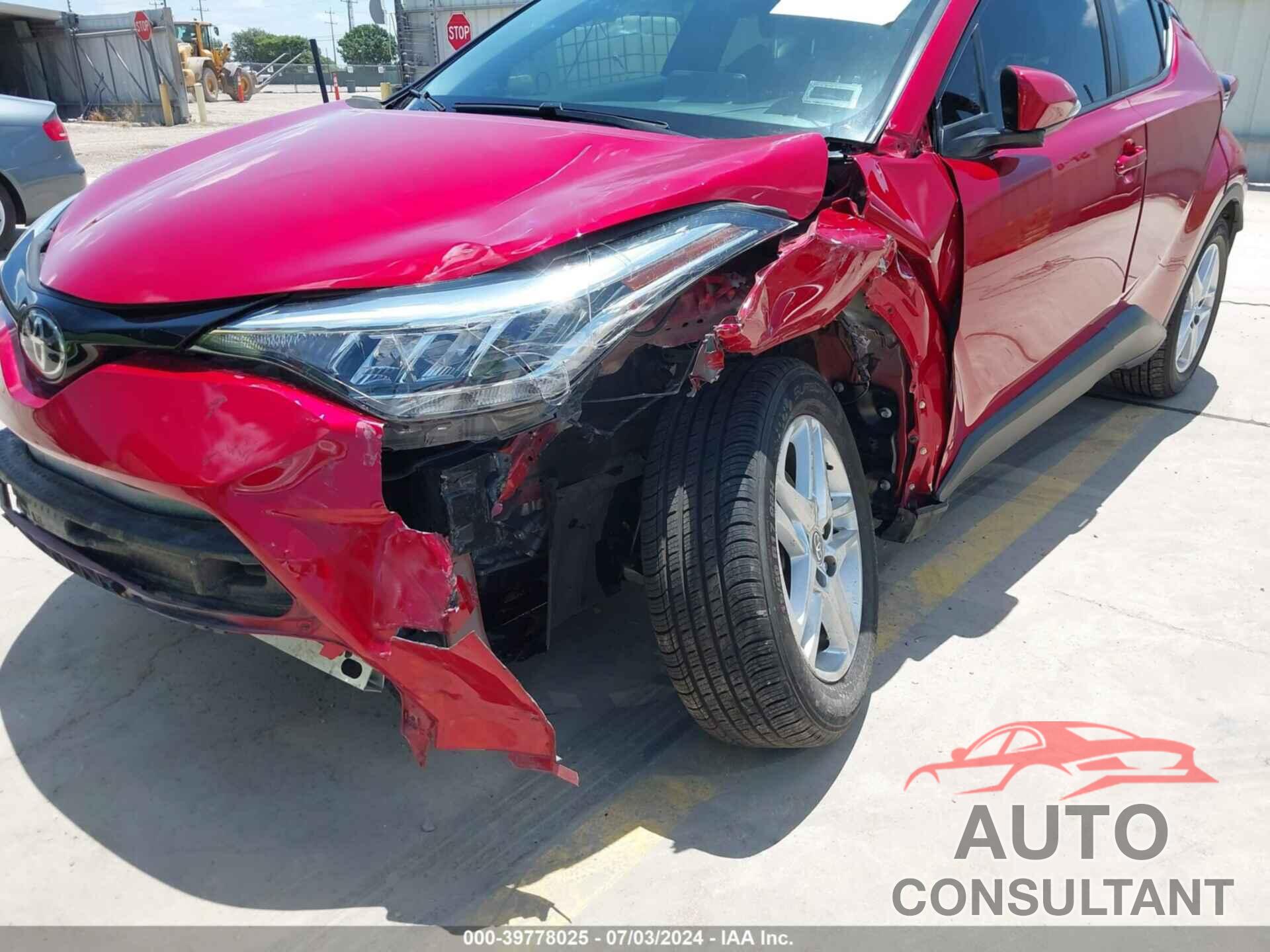 TOYOTA C-HR 2020 - JTNKHMBX5L1070705