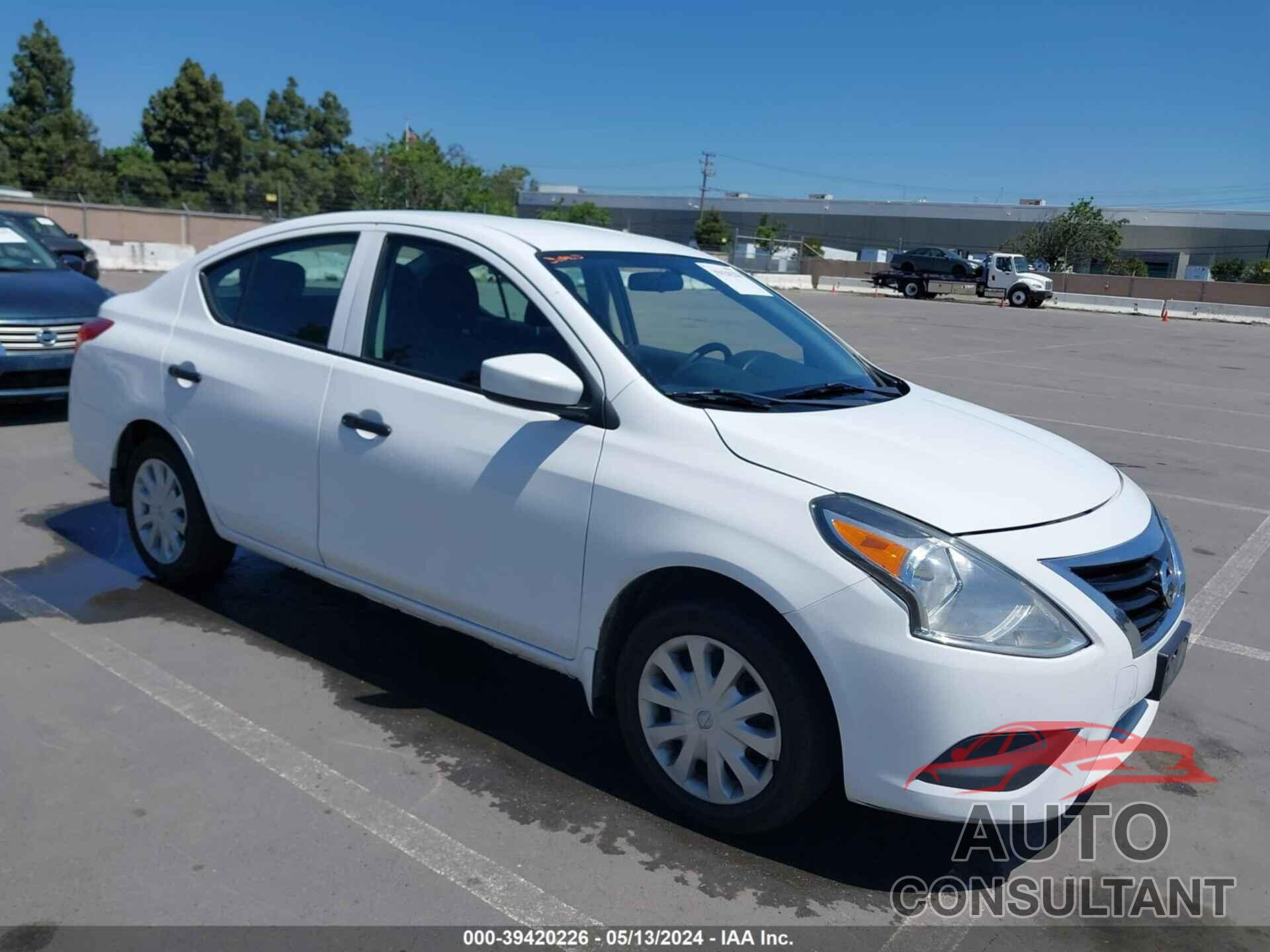 NISSAN VERSA 2018 - 3N1CN7AP6JL872838