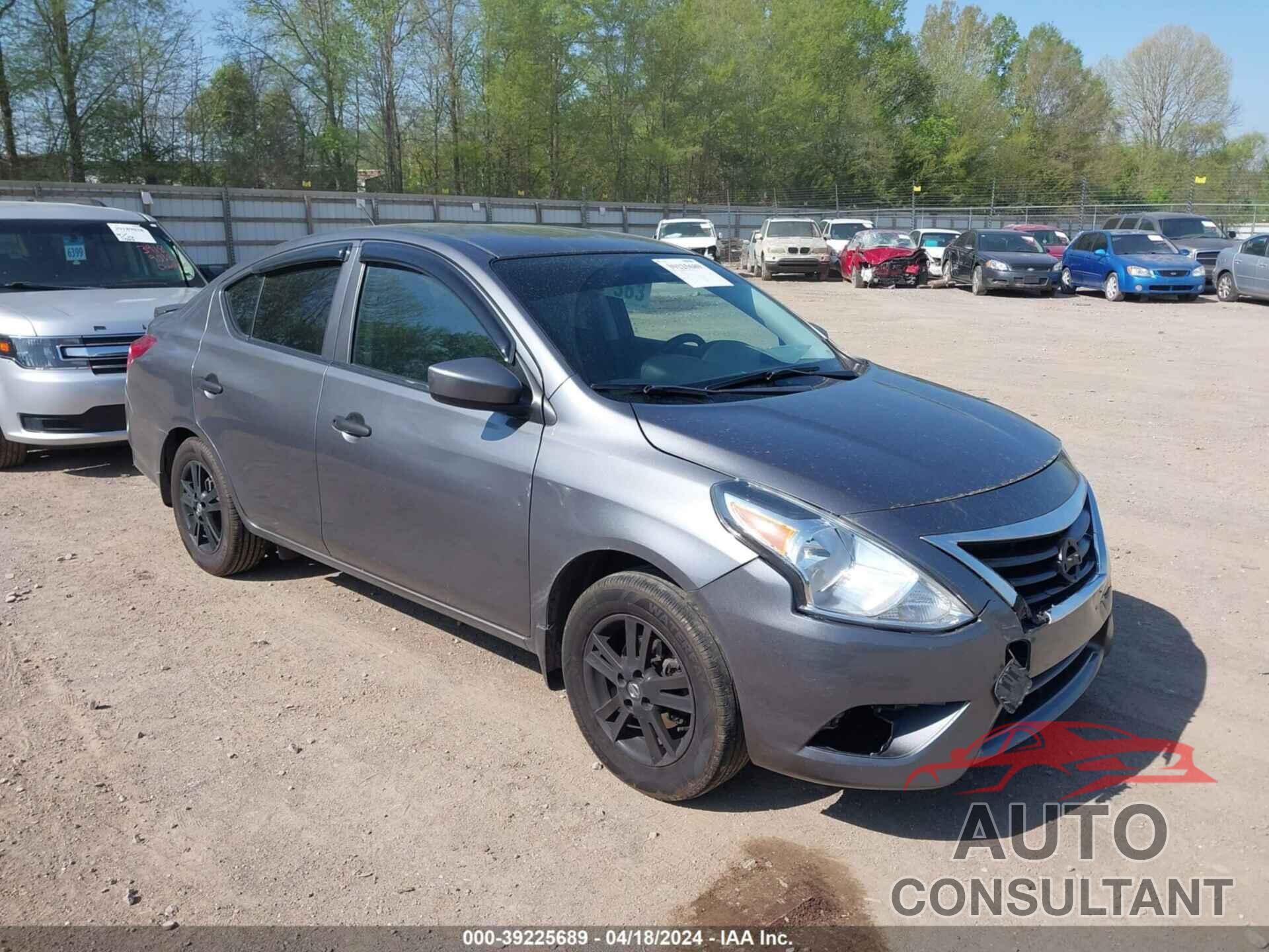 NISSAN VERSA 2018 - 3N1CN7AP6JL869339