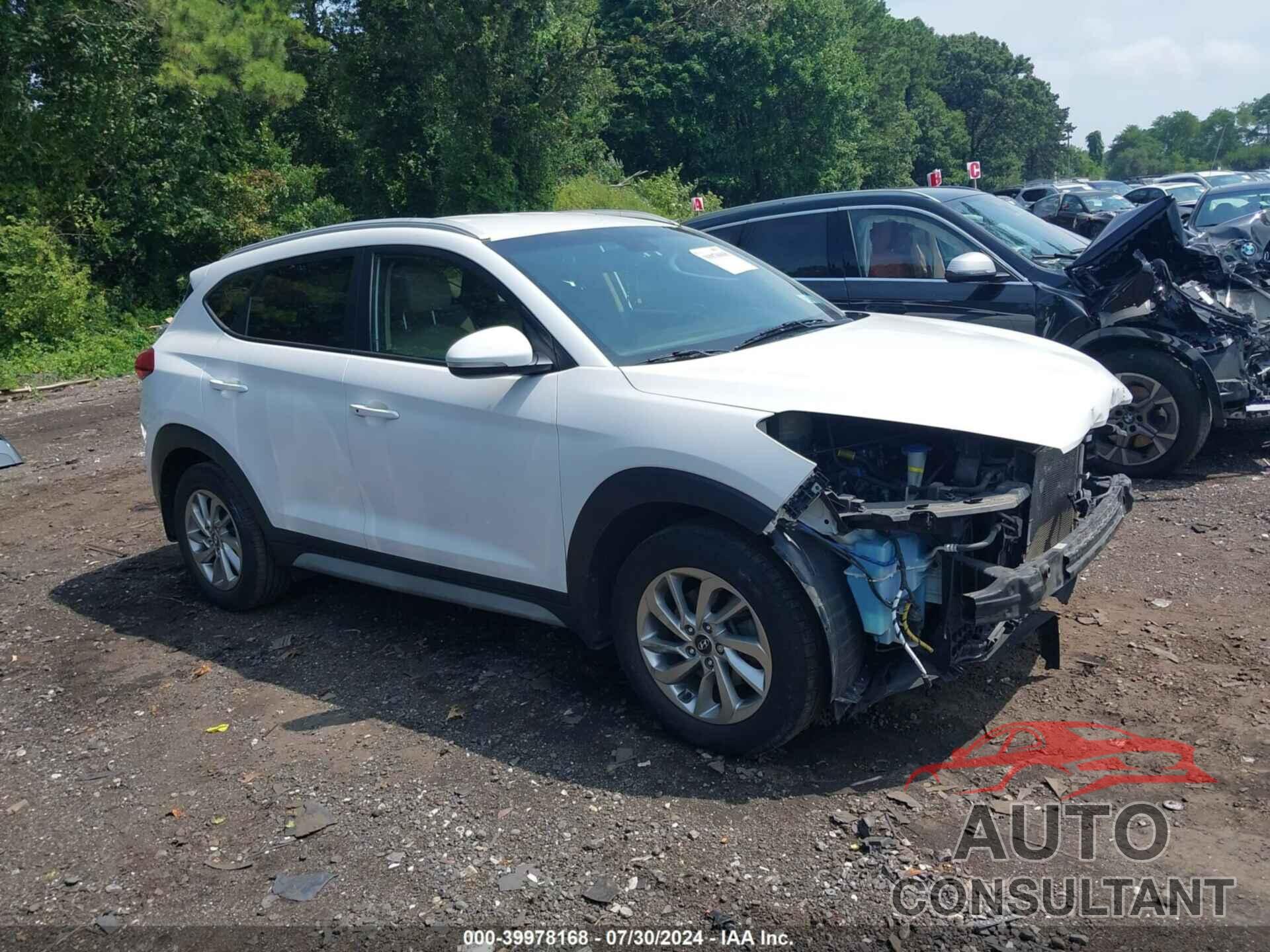 HYUNDAI TUCSON 2018 - KM8J3CA47JU631848