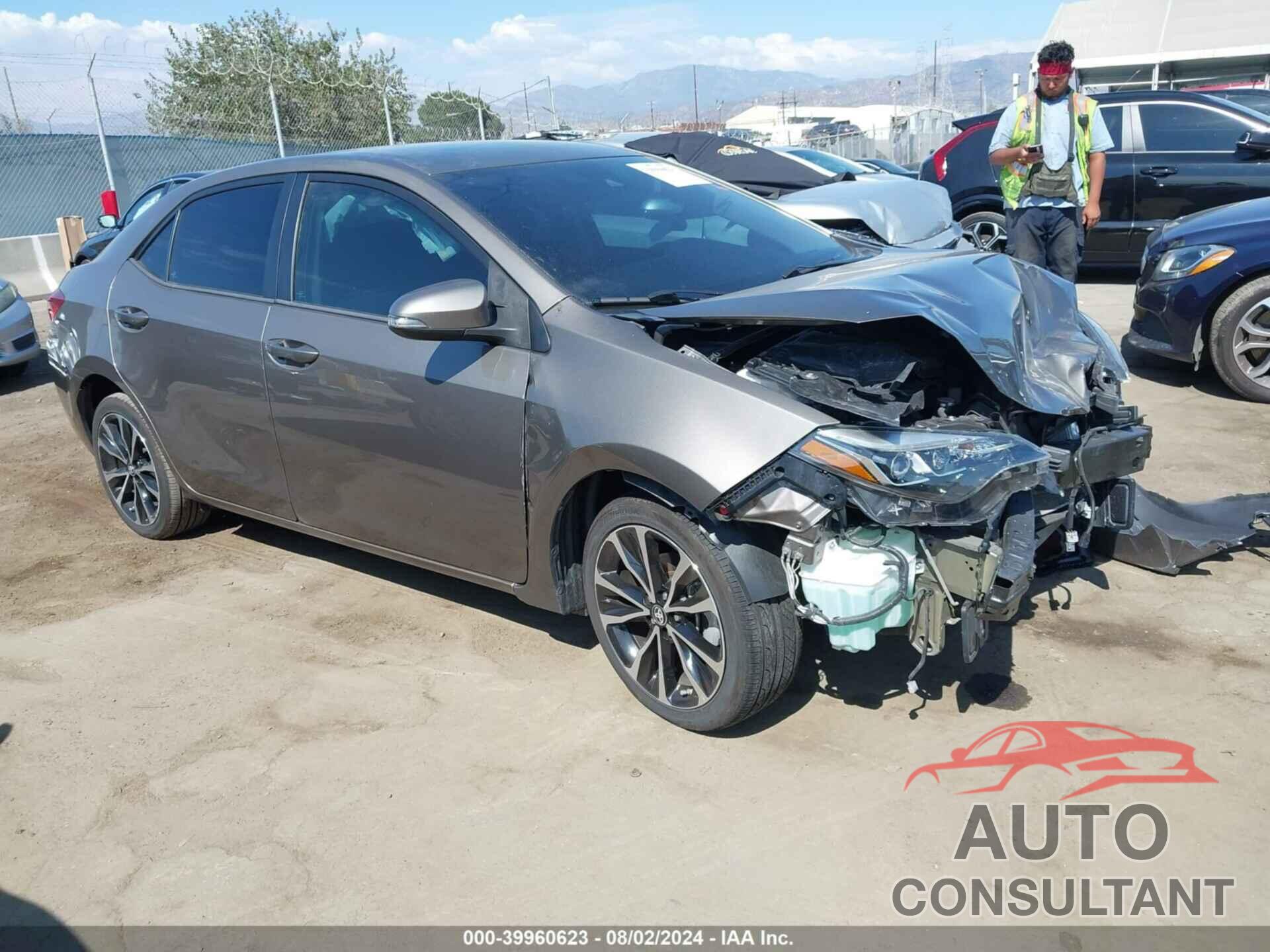 TOYOTA COROLLA 2018 - 5YFBURHE1JP815204