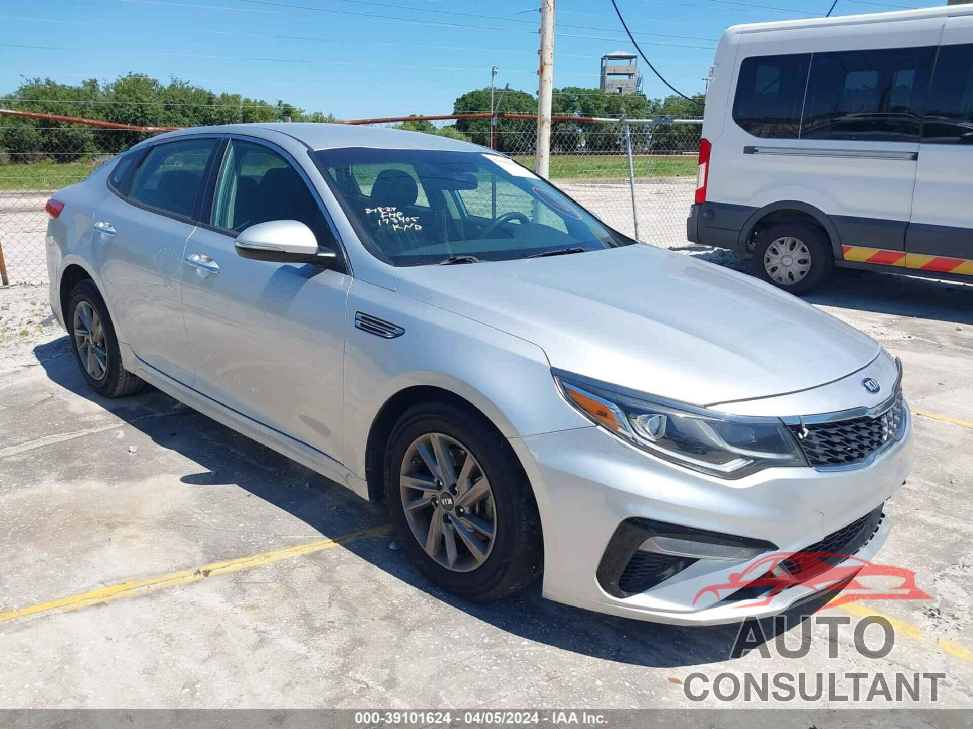 KIA OPTIMA 2020 - 5XXGT4L30LG428737