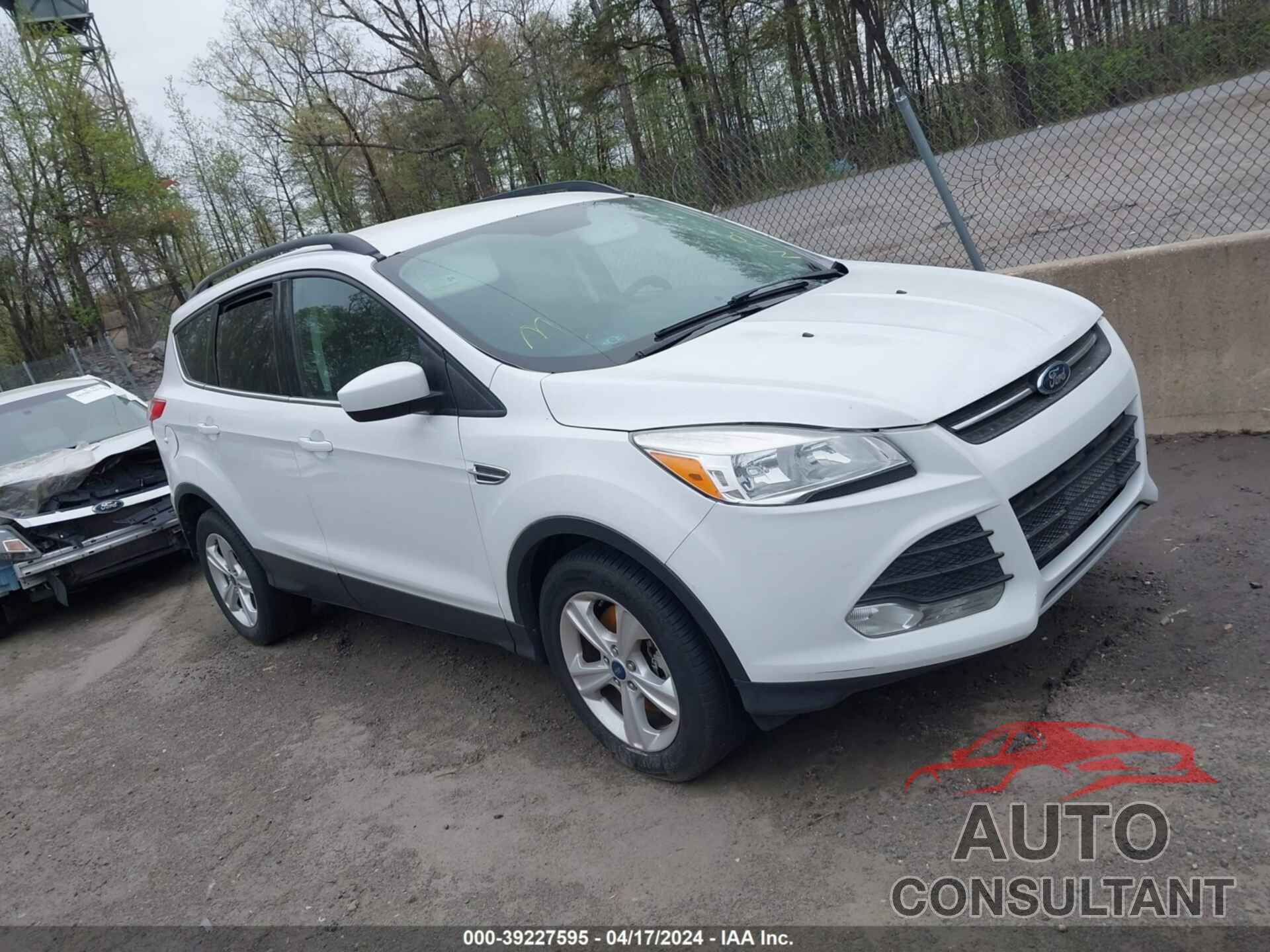 FORD ESCAPE 2016 - 1FMCU9GXXGUA41811