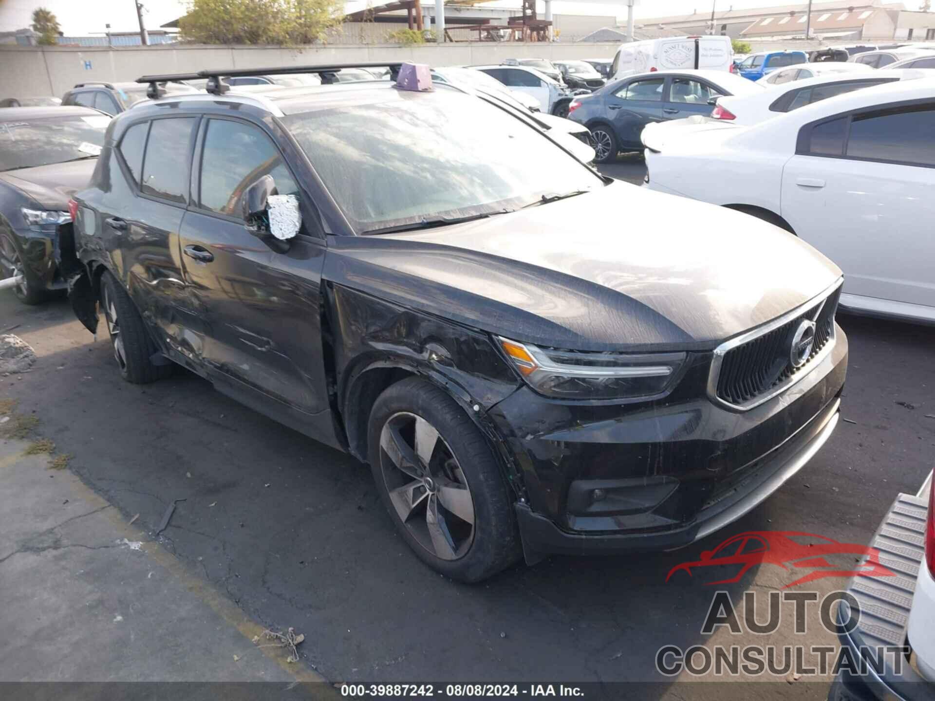 VOLVO XC40 2021 - YV4162UK4M2427232