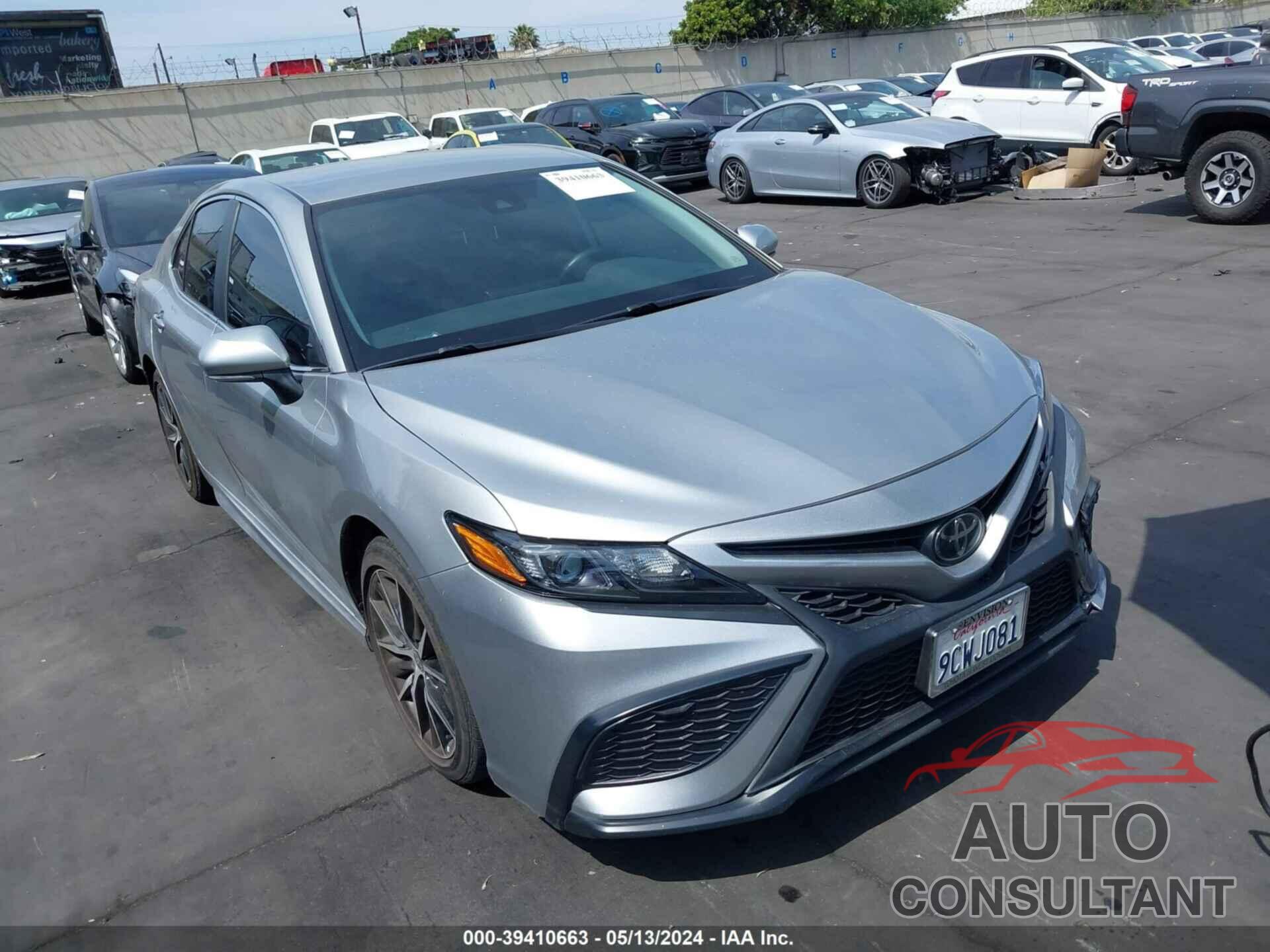 TOYOTA CAMRY 2023 - 4T1G11AK6PU089671