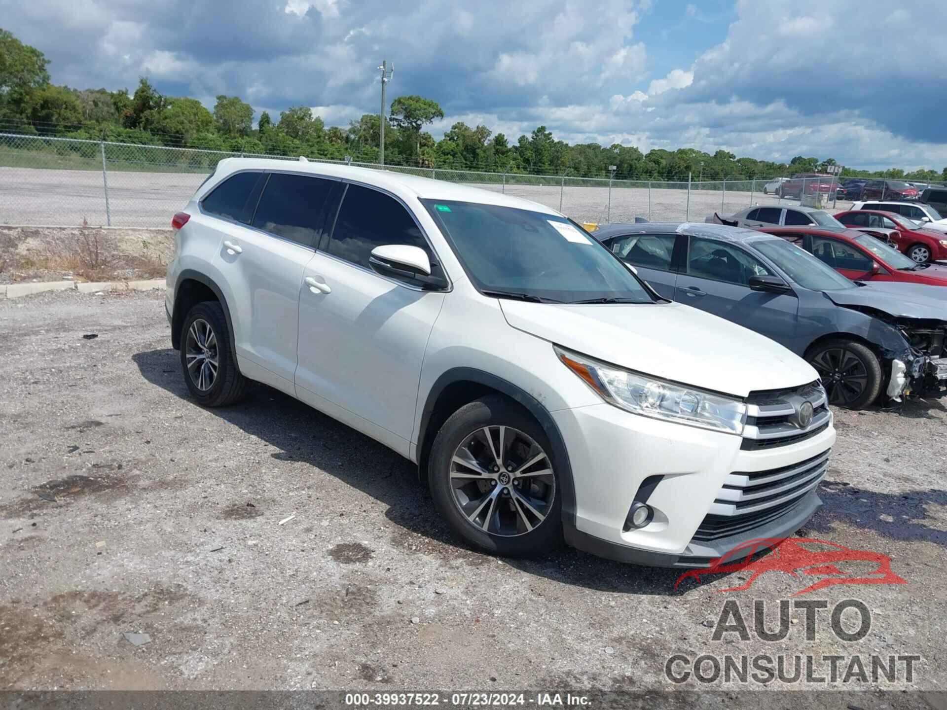 TOYOTA HIGHLANDER 2017 - 5TDBZRFH5HS449232