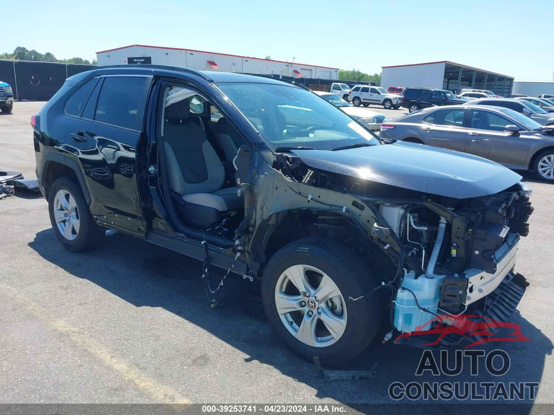 TOYOTA RAV4 2021 - 2T3W1RFV5MC126002