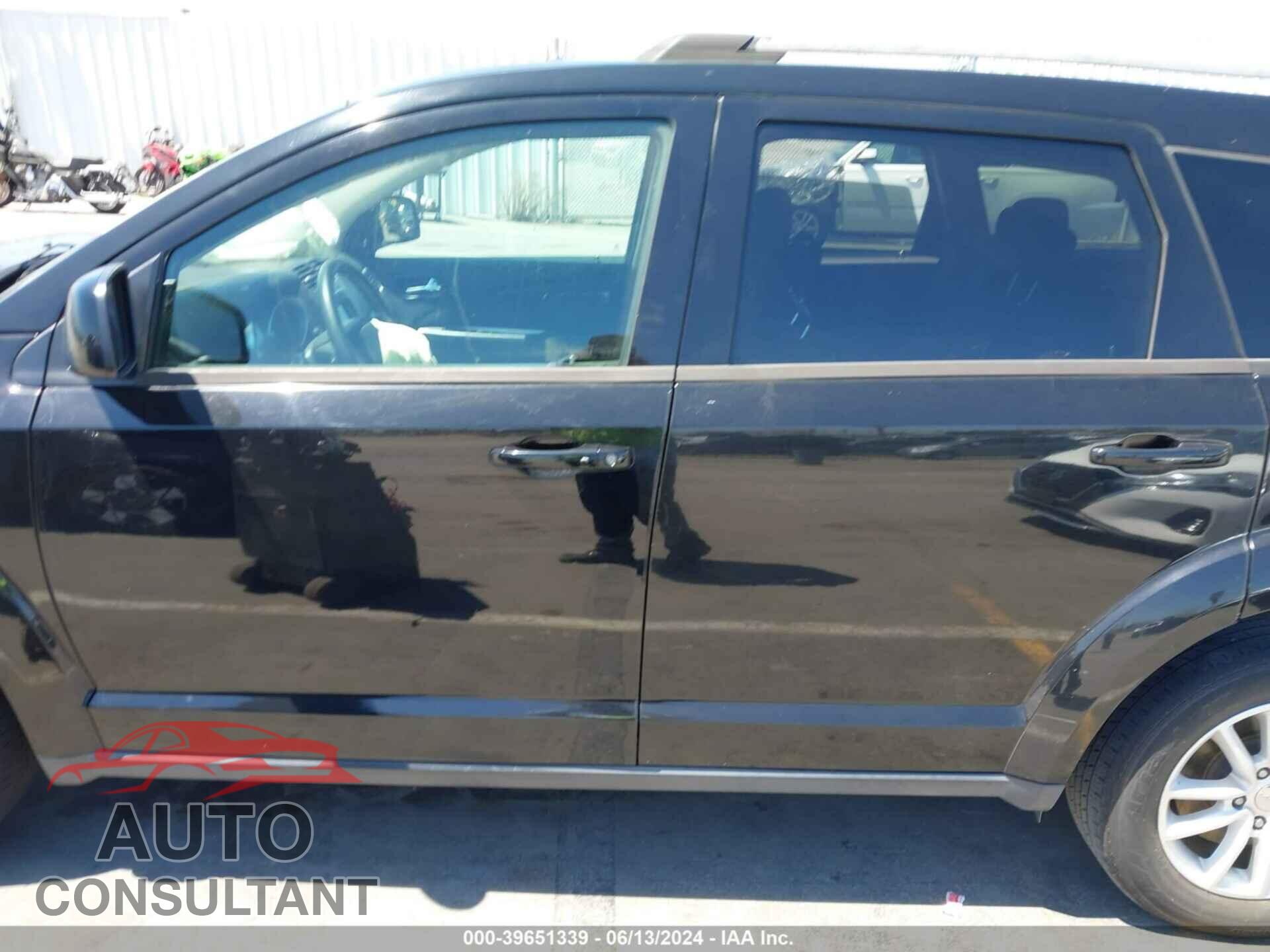 DODGE JOURNEY 2017 - 3C4PDCBG0HT591380
