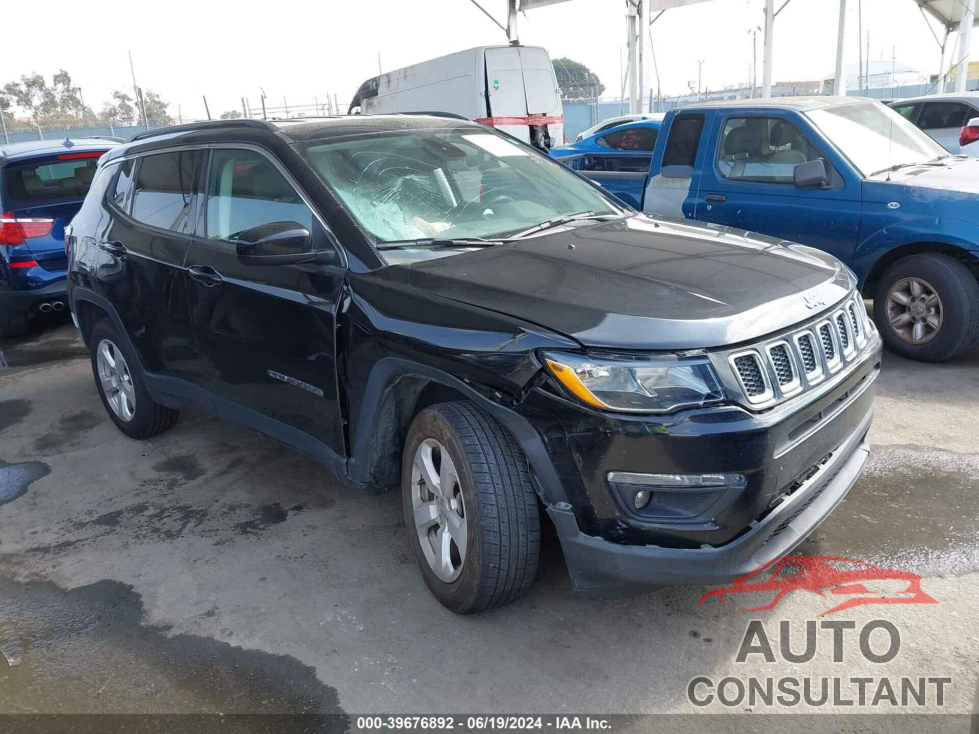 JEEP COMPASS 2018 - 3C4NJDBB2JT349691