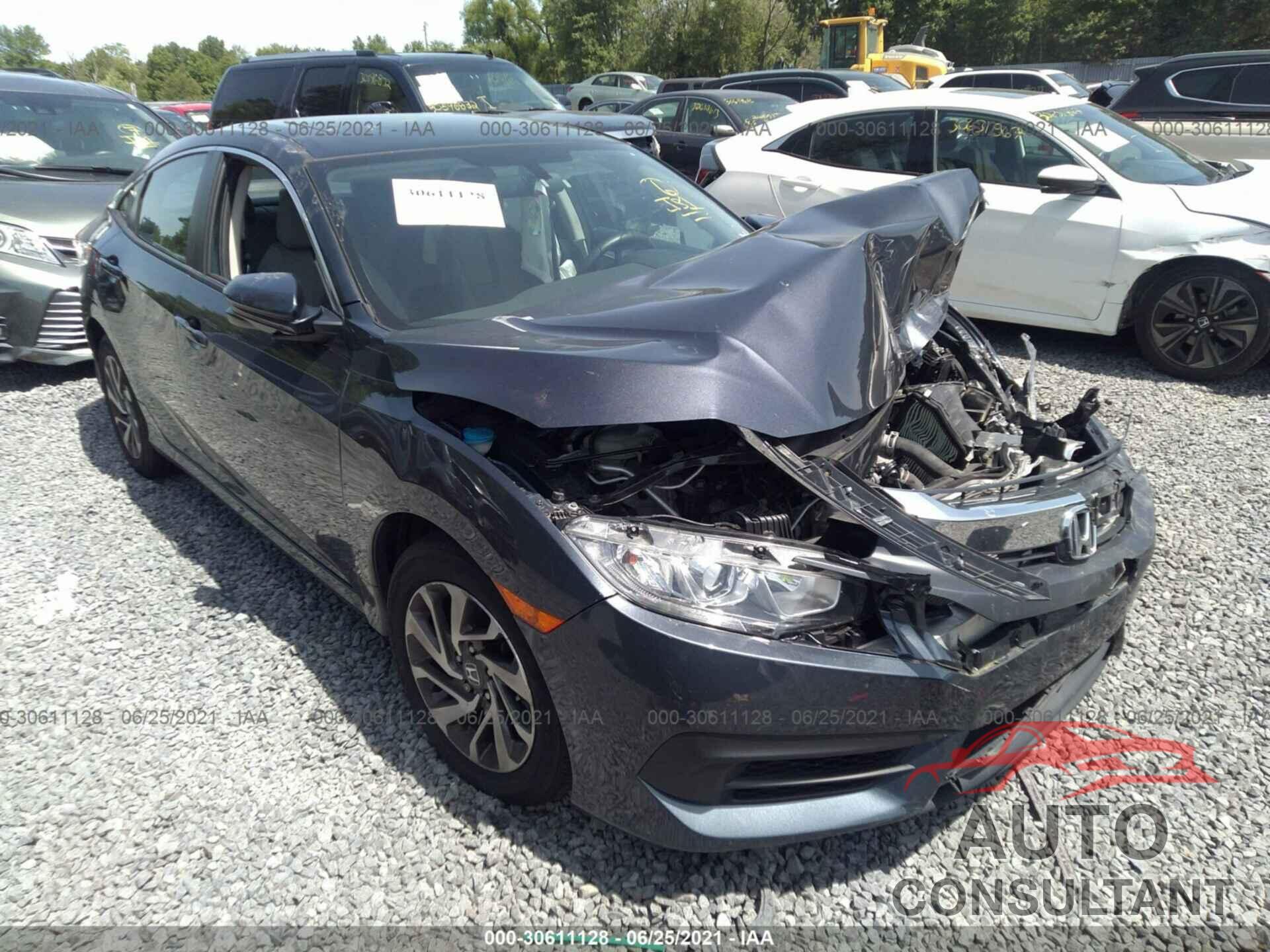 HONDA CIVIC SEDAN 2018 - 2HGFC2F74JH520105