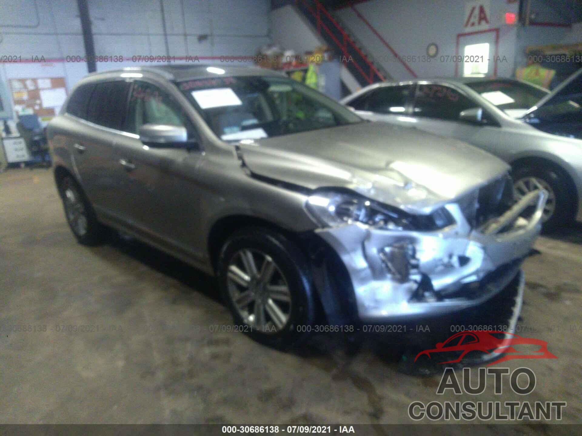 VOLVO XC60 2016 - YV4902RK9G2861339