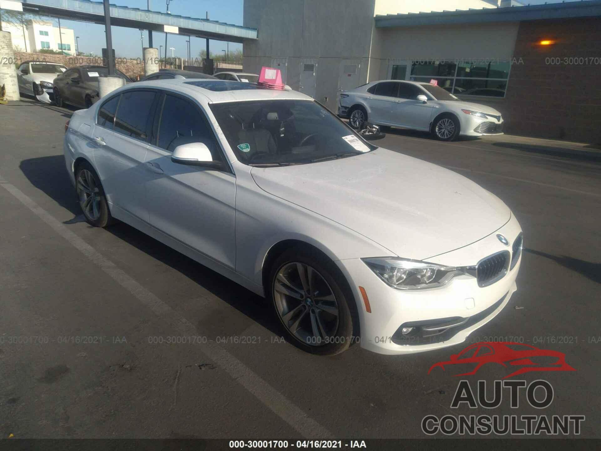 BMW 3 SERIES 2018 - WBA8B9G57JNV11368