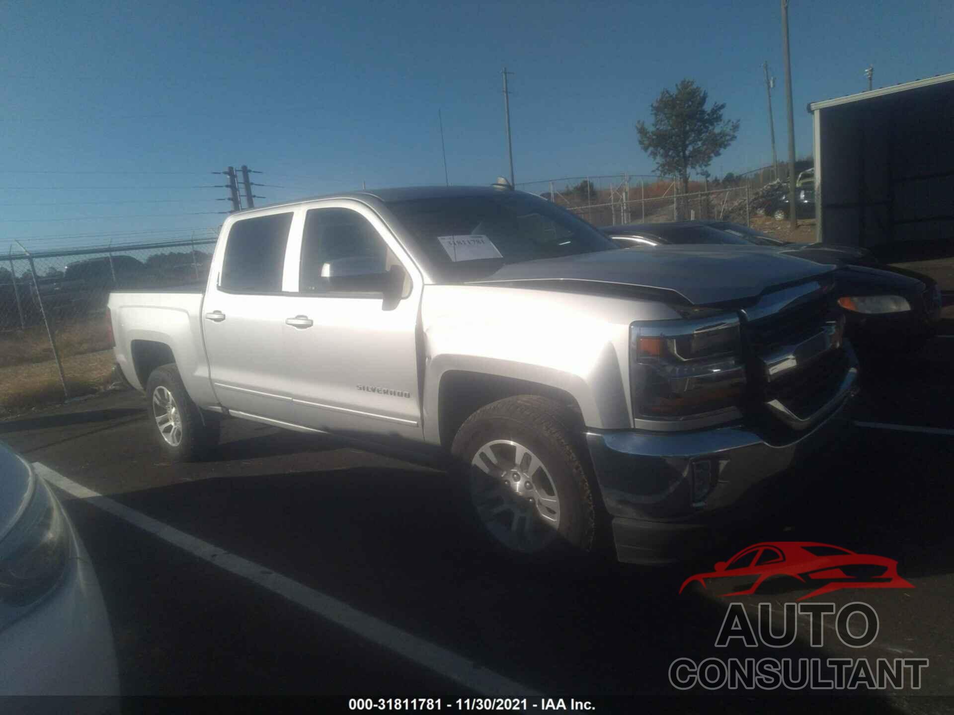 CHEVROLET SILVERADO 1500 2018 - 3GCPCREC7JG500392