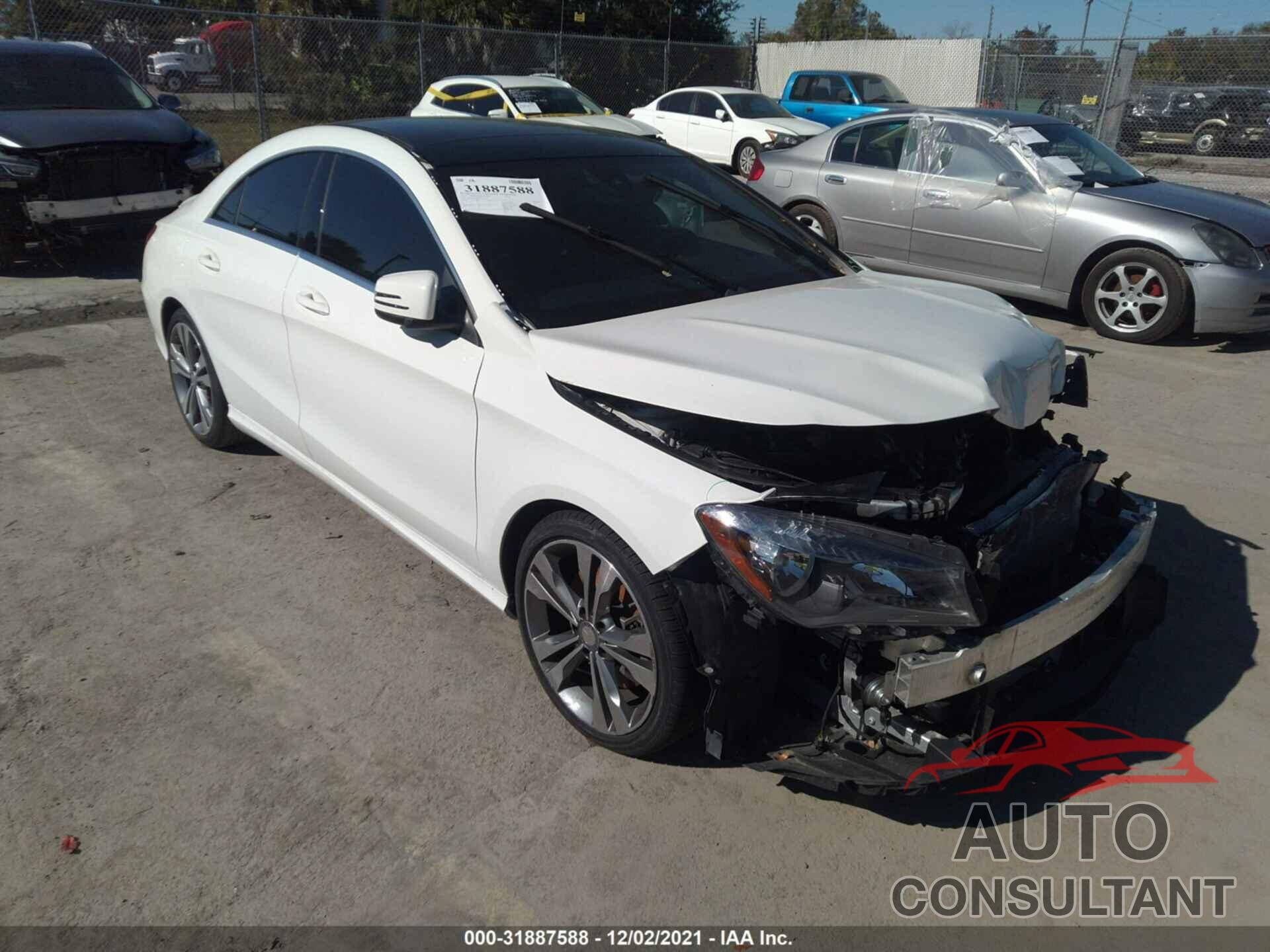 MERCEDES-BENZ CLA 2017 - WDDSJ4EBXHN413233
