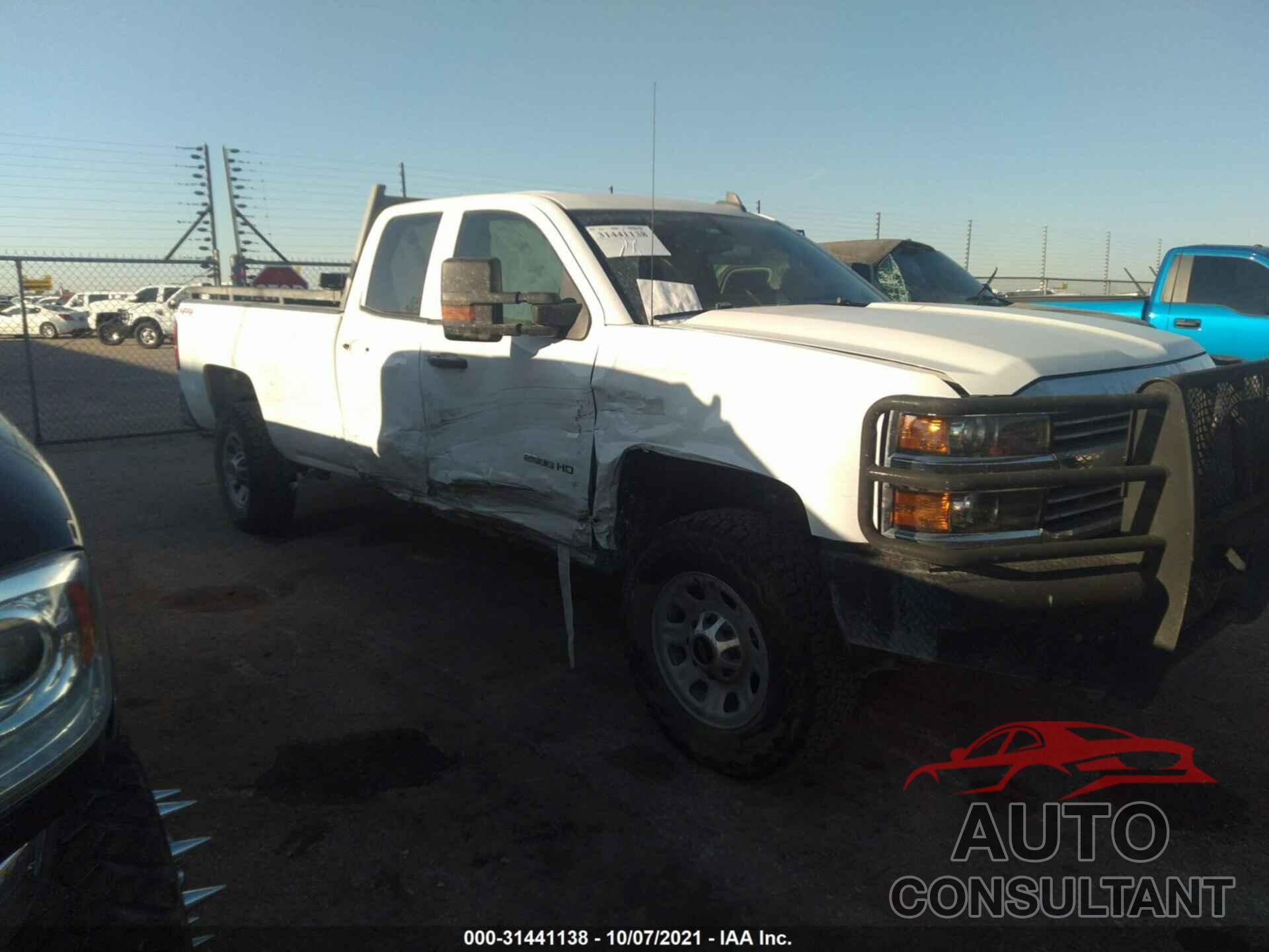 CHEVROLET SILVERADO 2500HD 2017 - 1GC2KUEG1HZ388198