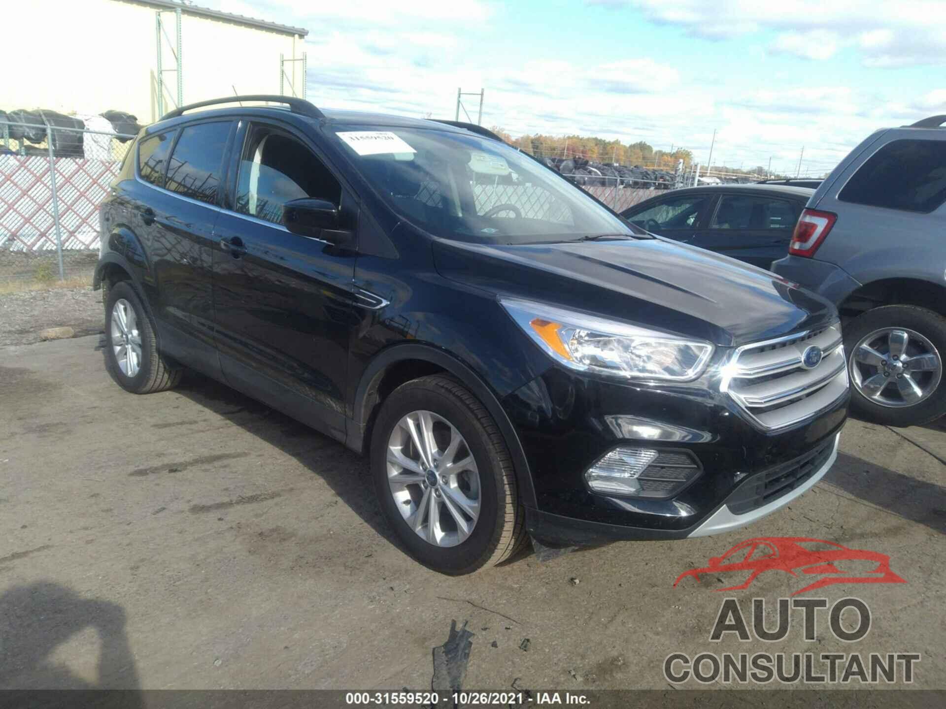 FORD ESCAPE 2018 - 1FMCU0GDXJUD42684