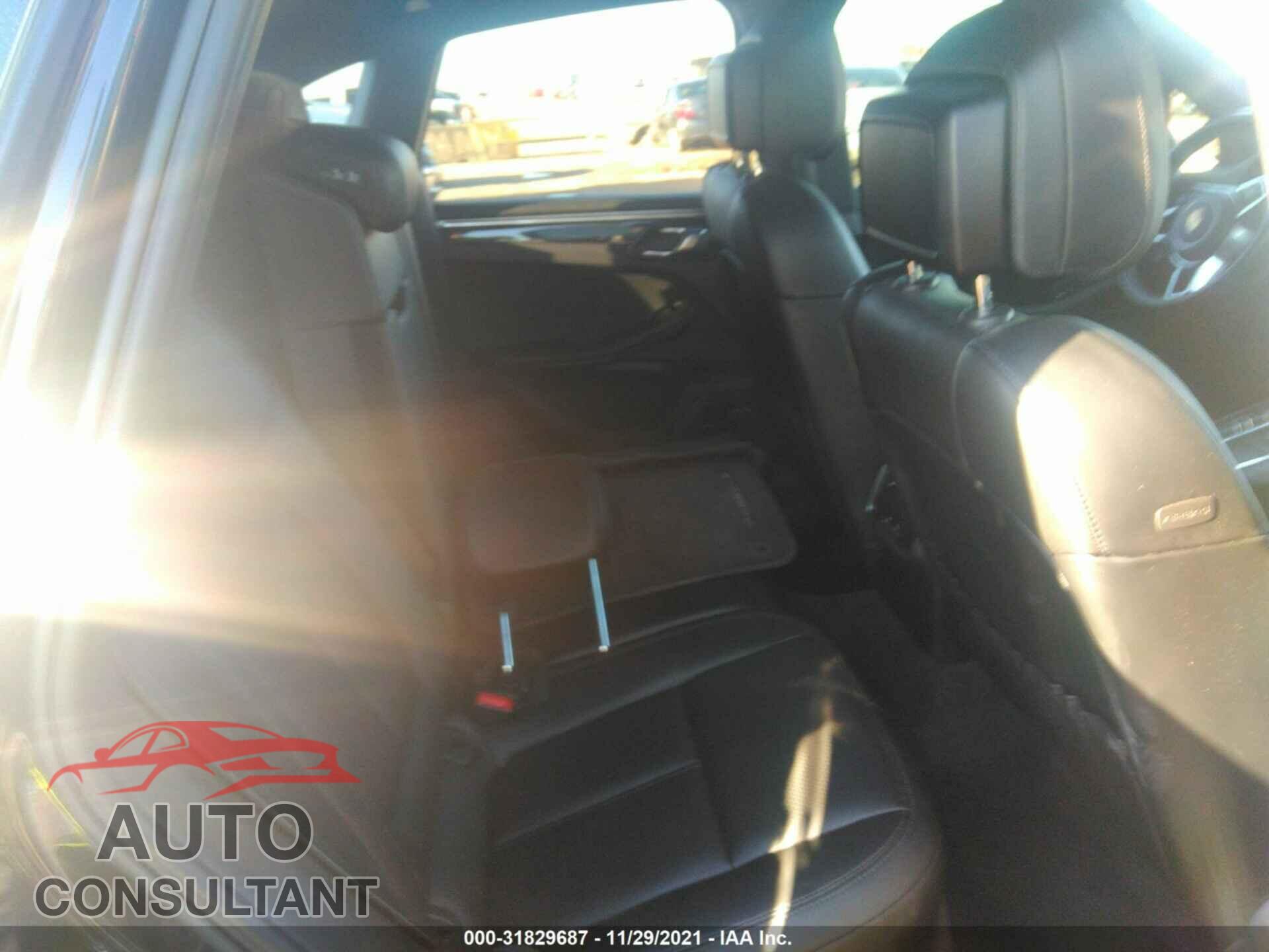 PORSCHE MACAN 2017 - WP1AB2A54HLB11275