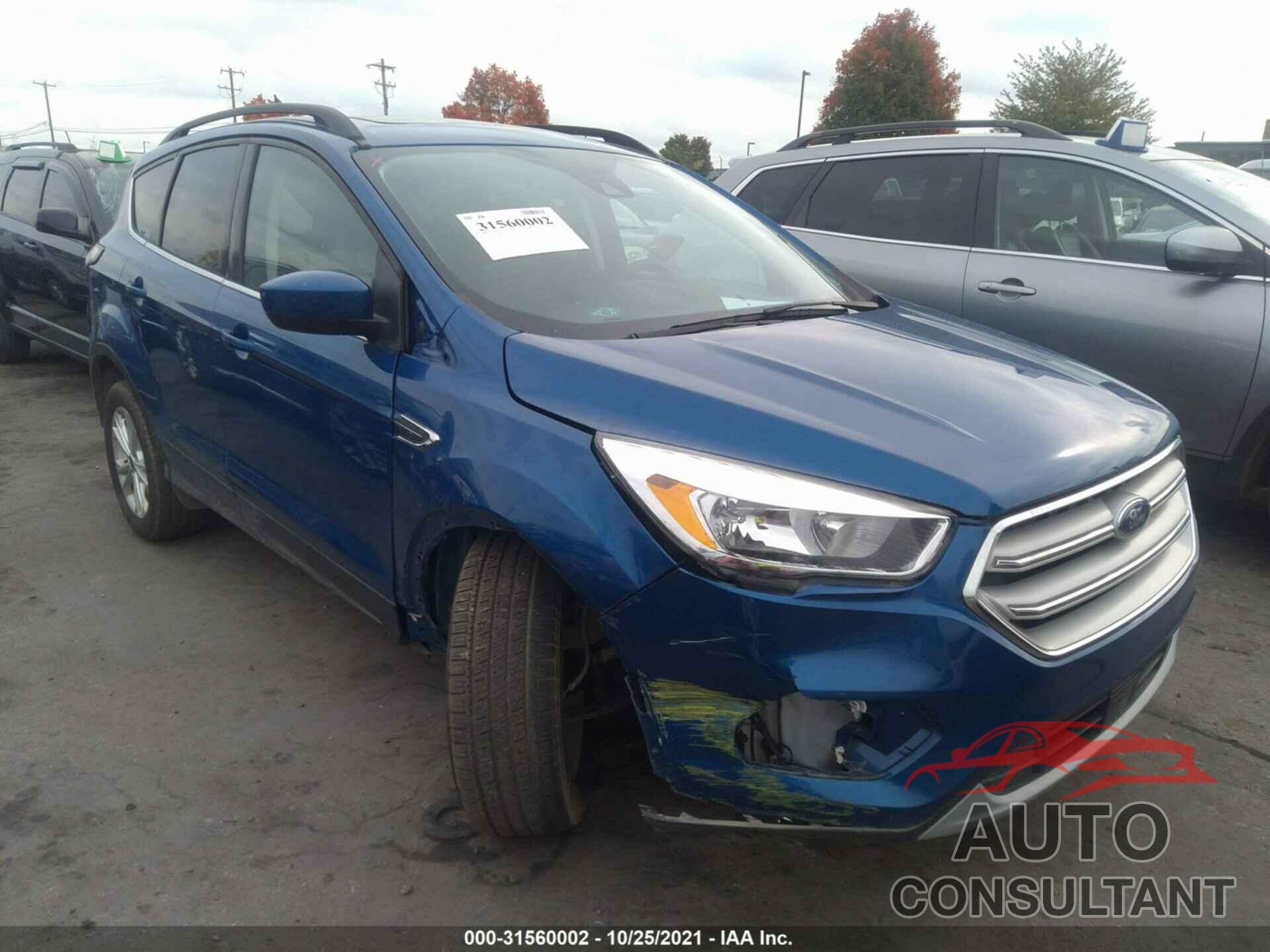 FORD ESCAPE 2018 - 1FMCU9GD0JUA47565