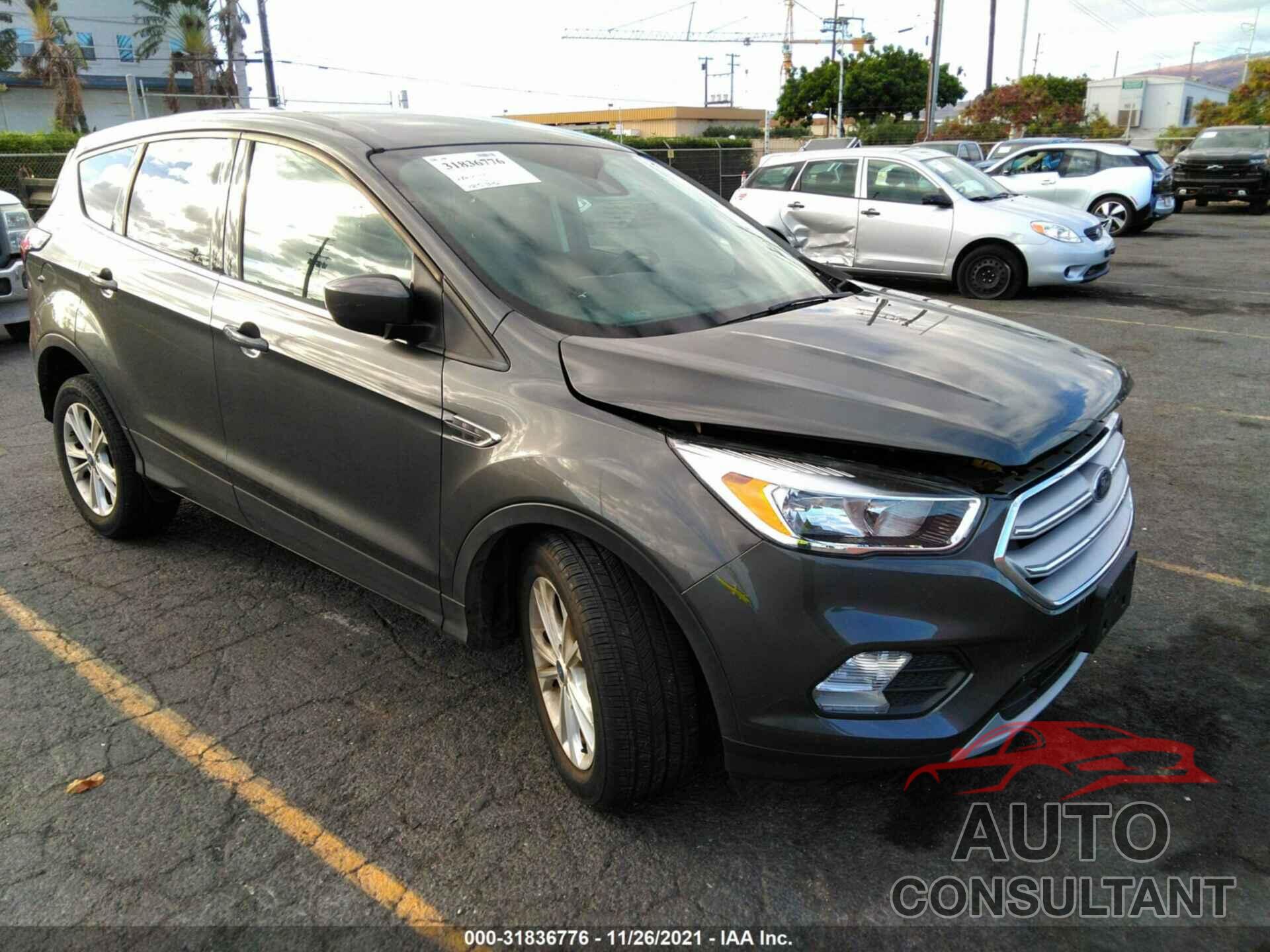 FORD ESCAPE 2019 - 1FMCU0GD5KUB05795