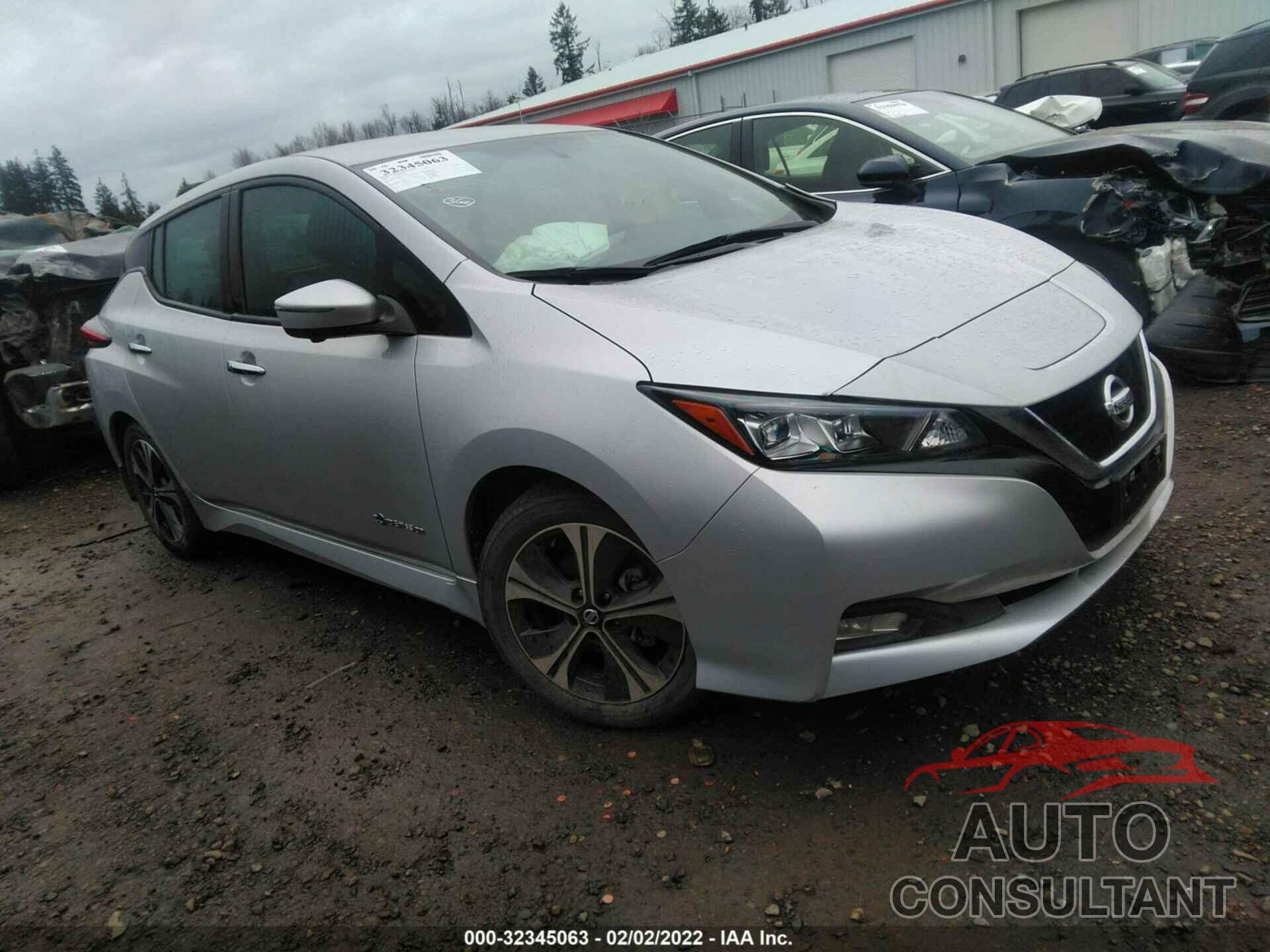 NISSAN LEAF 2018 - 1N4AZ1CP3JC305152