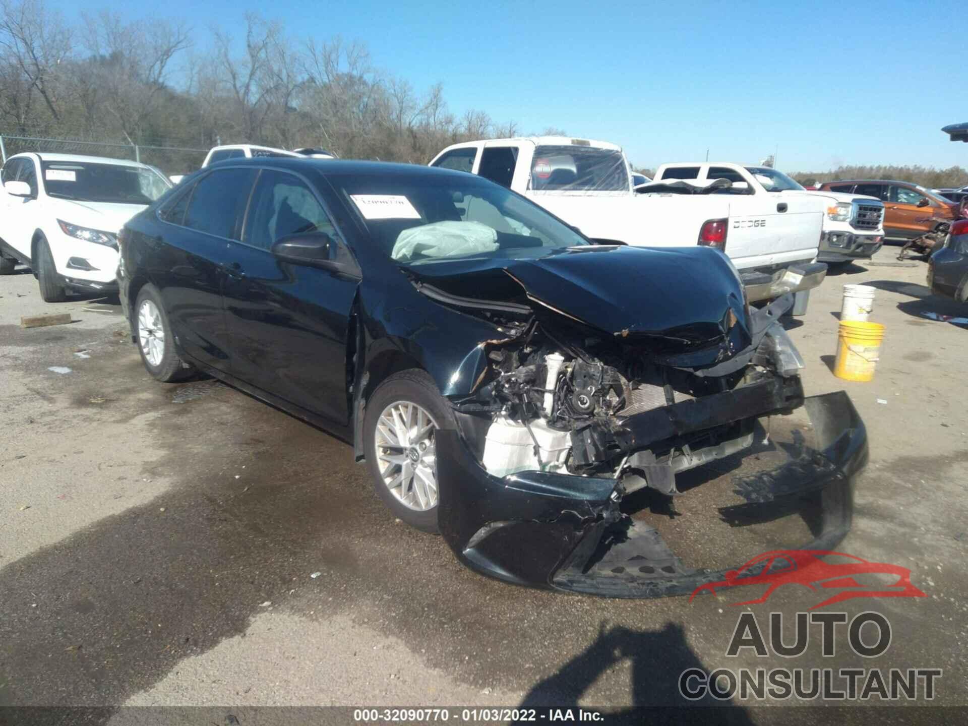 TOYOTA CAMRY 2016 - 4T4BF1FK1GR568526