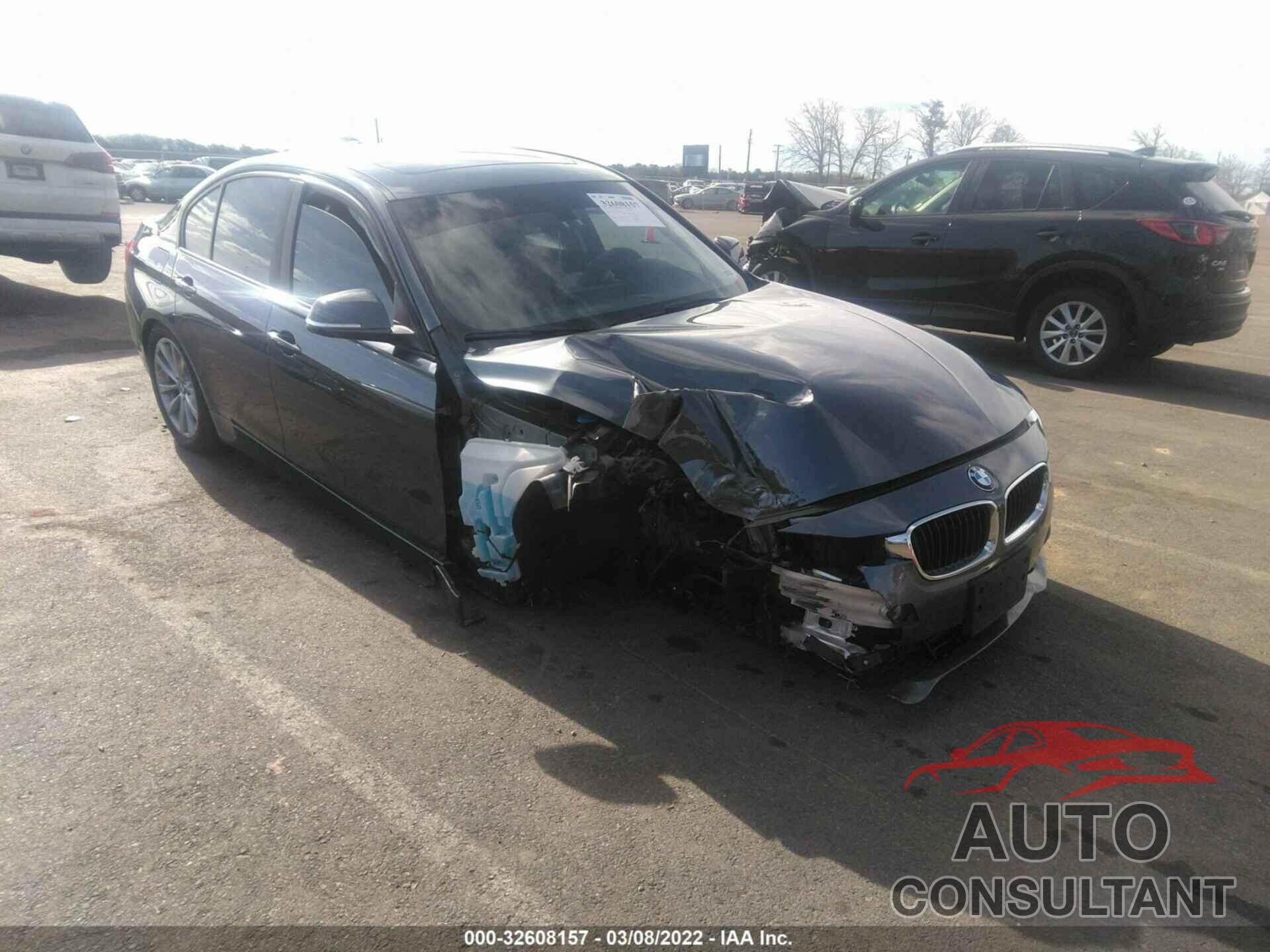 BMW 3 SERIES 2017 - WBA8E5G31HNU43805