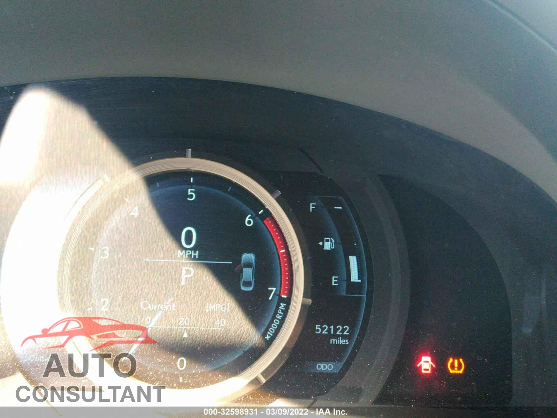 LEXUS IS 2017 - JTHBA1D2XH5049811
