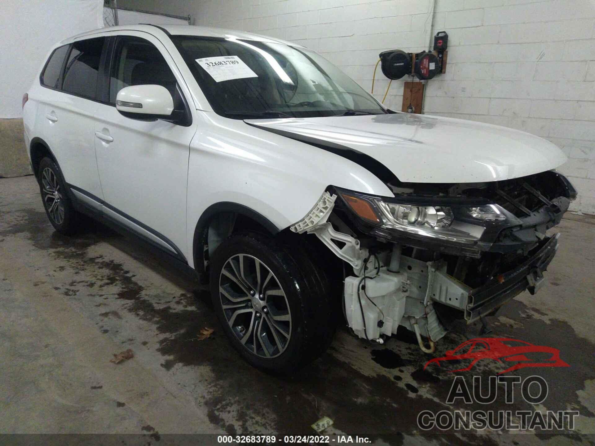 MITSUBISHI OUTLANDER 2016 - JA4AZ3A33GZ010638