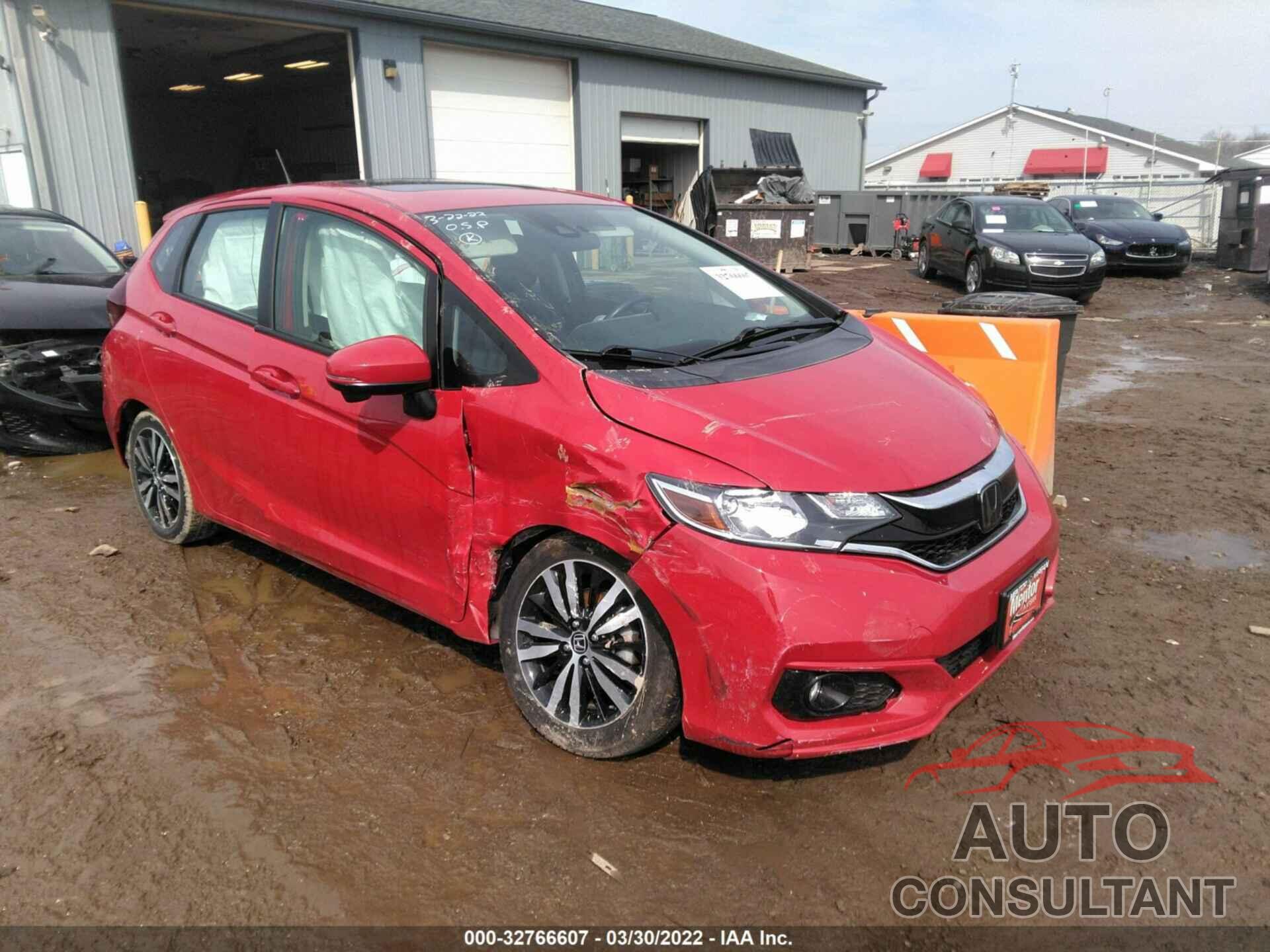 HONDA FIT 2018 - 3HGGK5H93JM700460