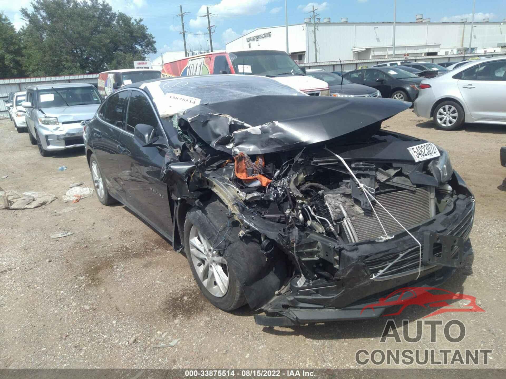 CHEVROLET MALIBU 2016 - 1G1ZE5ST3GF336867