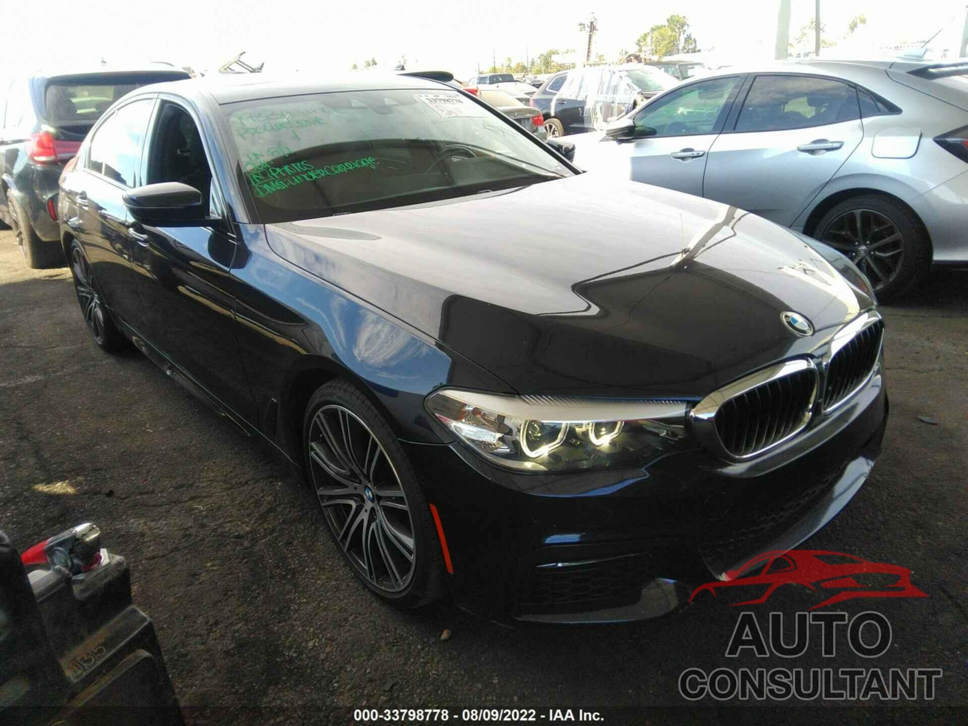 BMW 5 SERIES 2018 - WBAJE5C53JWA97333