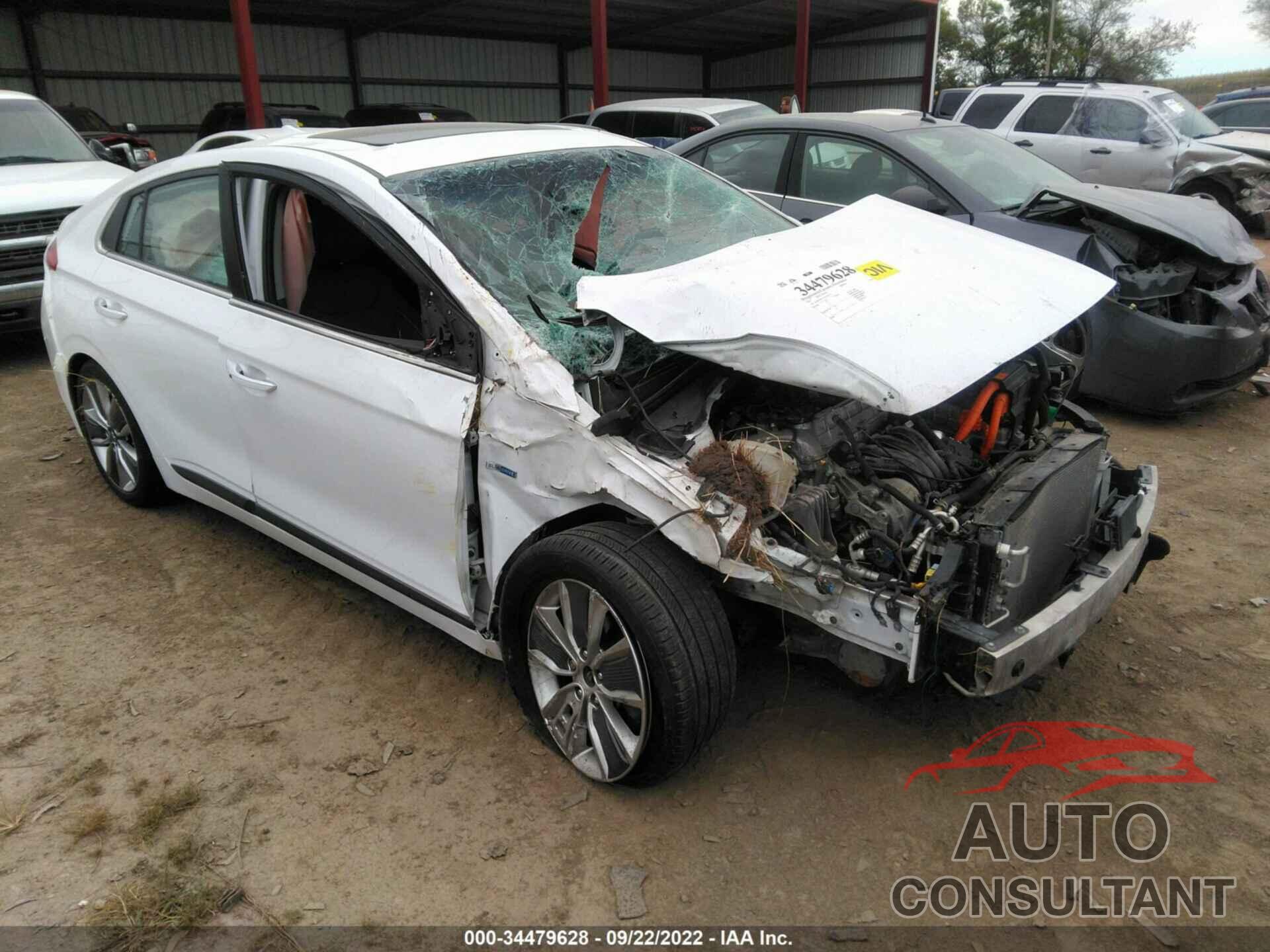 HYUNDAI IONIQ HYBRID 2017 - KMHC05LC5HU018736