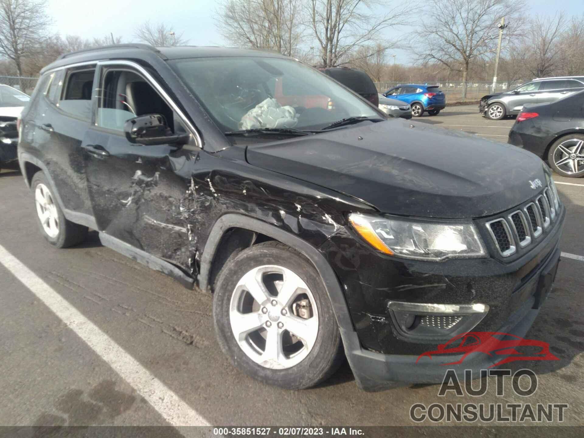 JEEP COMPASS 2019 - 3C4NJDBB5KT761007