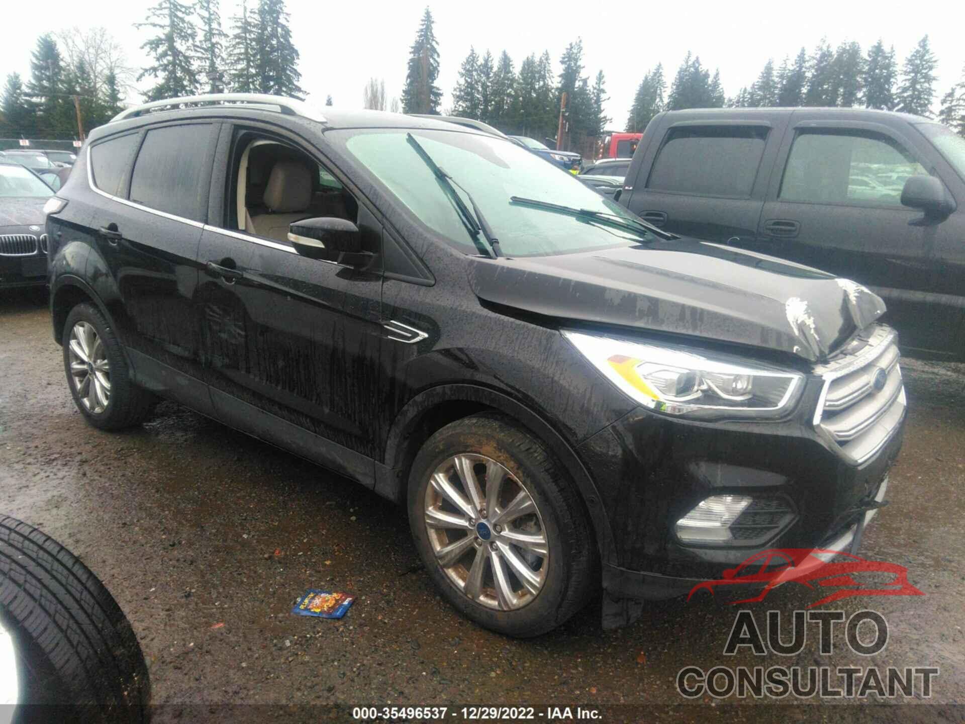 FORD ESCAPE 2018 - 1FMCU9J96JUB48209