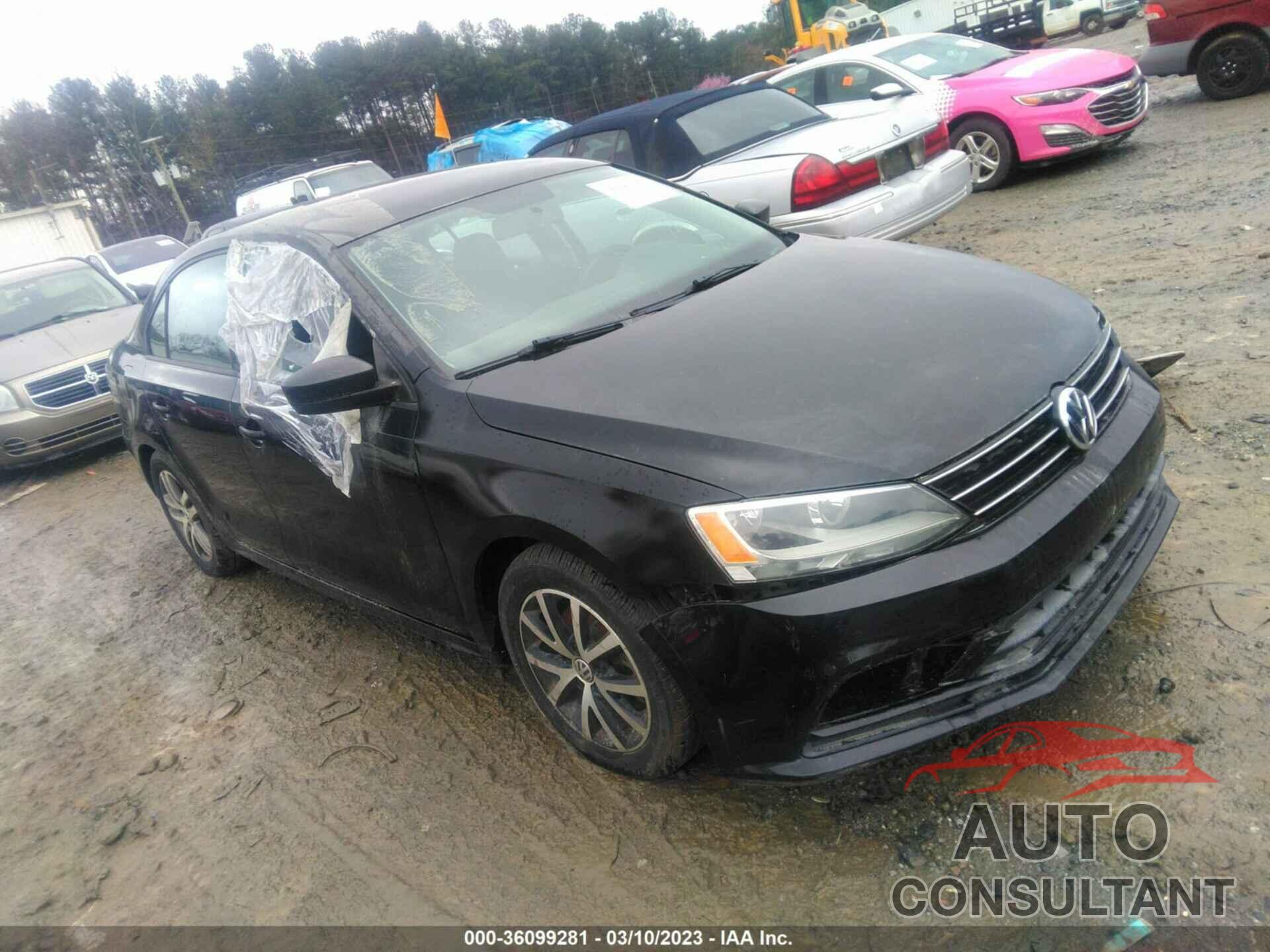 VOLKSWAGEN JETTA SEDAN 2016 - 3VWD67AJ4GM292319