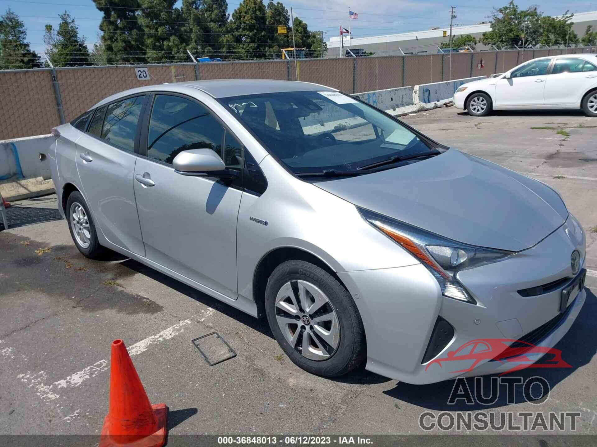 TOYOTA PRIUS 2018 - JTDKBRFU2J3589621