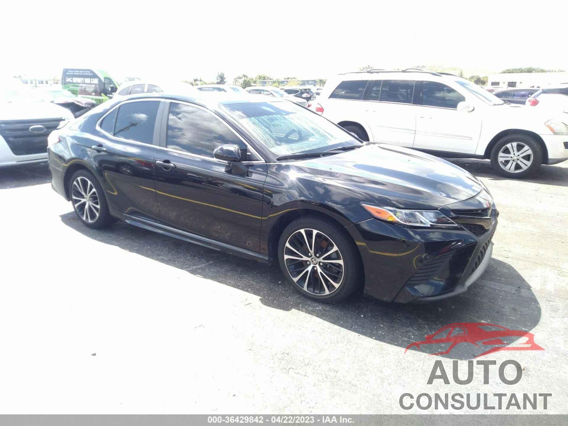 TOYOTA CAMRY 2020 - 4T1M11AK0LU510409