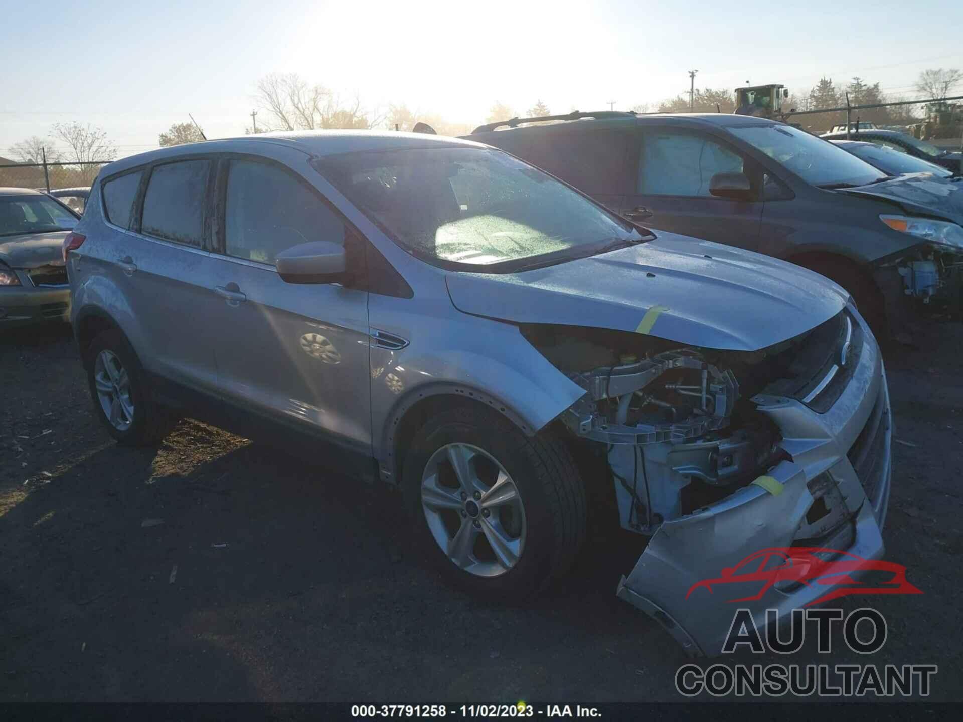 FORD ESCAPE 2016 - 1FMCU0G70GUB90157