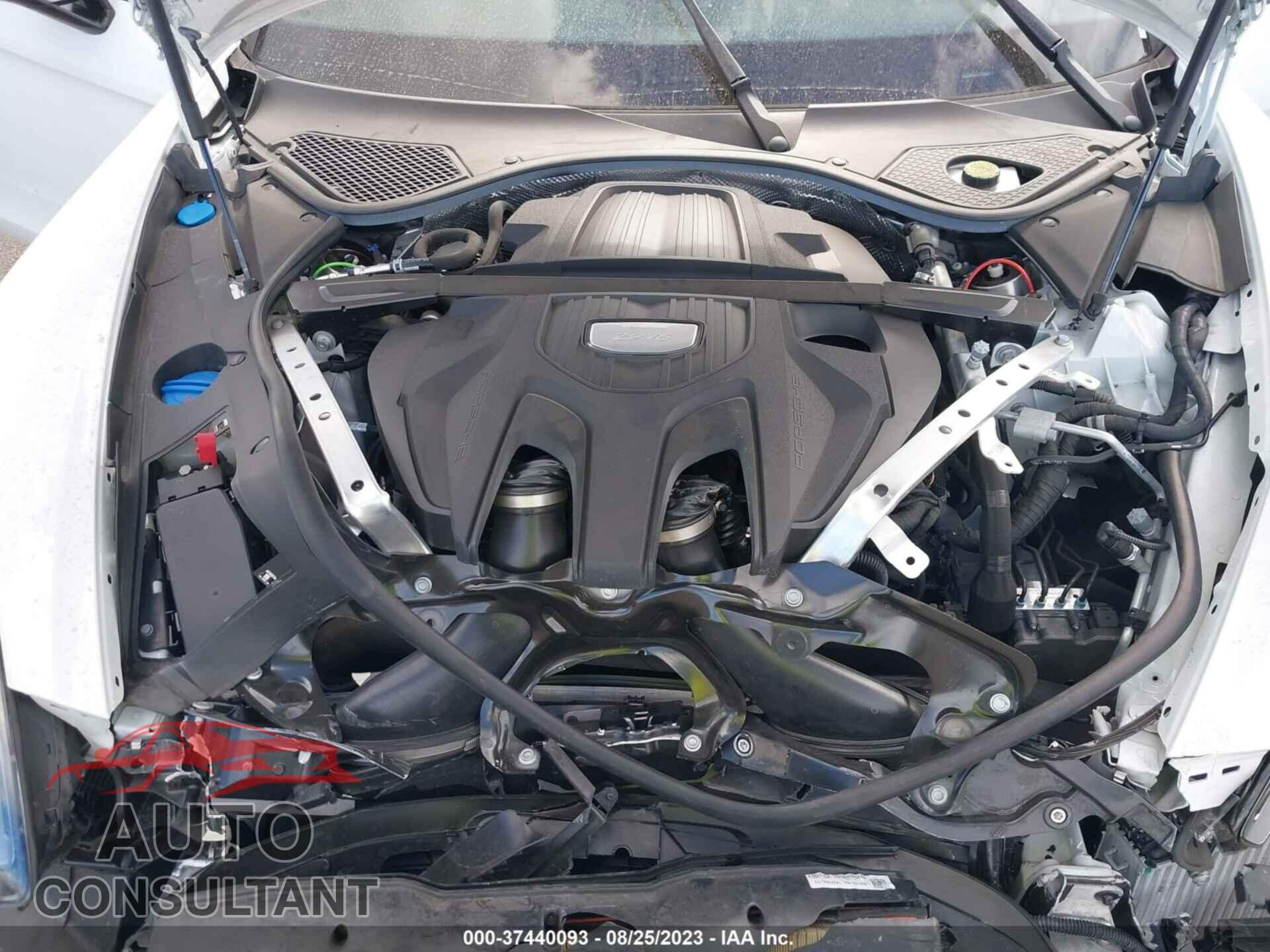 PORSCHE PANAMERA 2021 - WP0AJ2A7XML120059